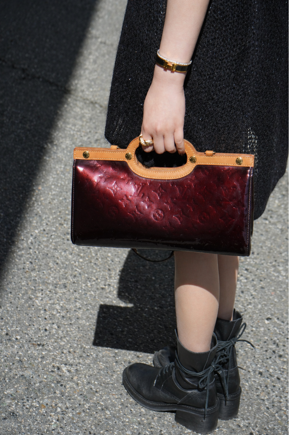 Louis Vuitton 2010 Monogram Vernis Roxbury Drive Amarante With Strap