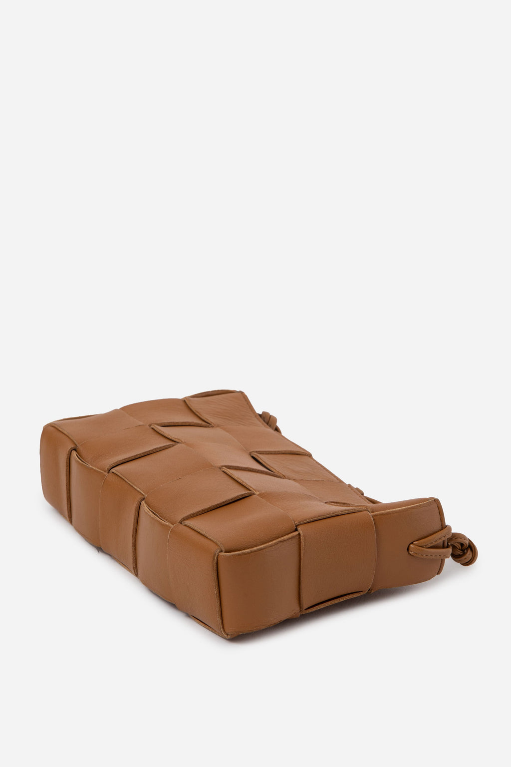 Bottega Veneta Calfskin Maxi Intrecciato Cassette Pouch On Strap Caramel