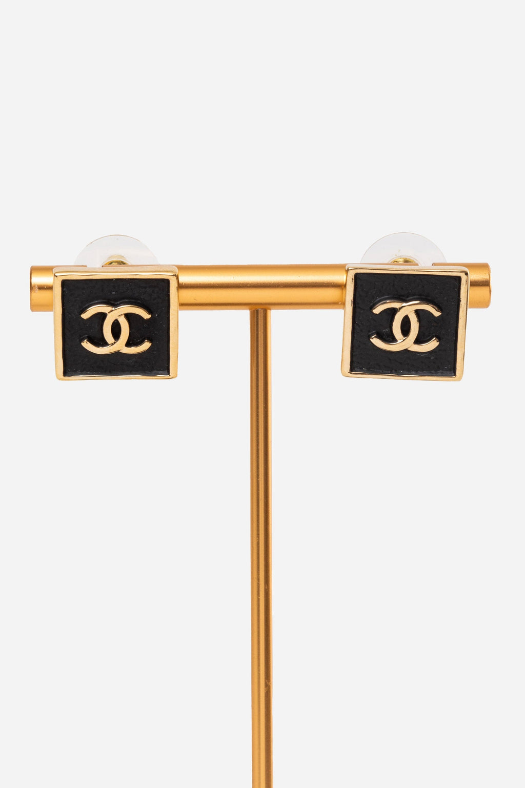Pre-Owned Chanel 23S Square Black Earrings