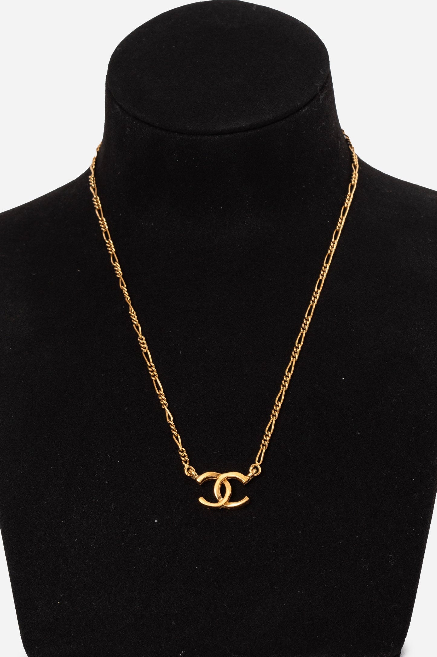 Pre-Owned Chanel 80's/90's Mini CC Necklace