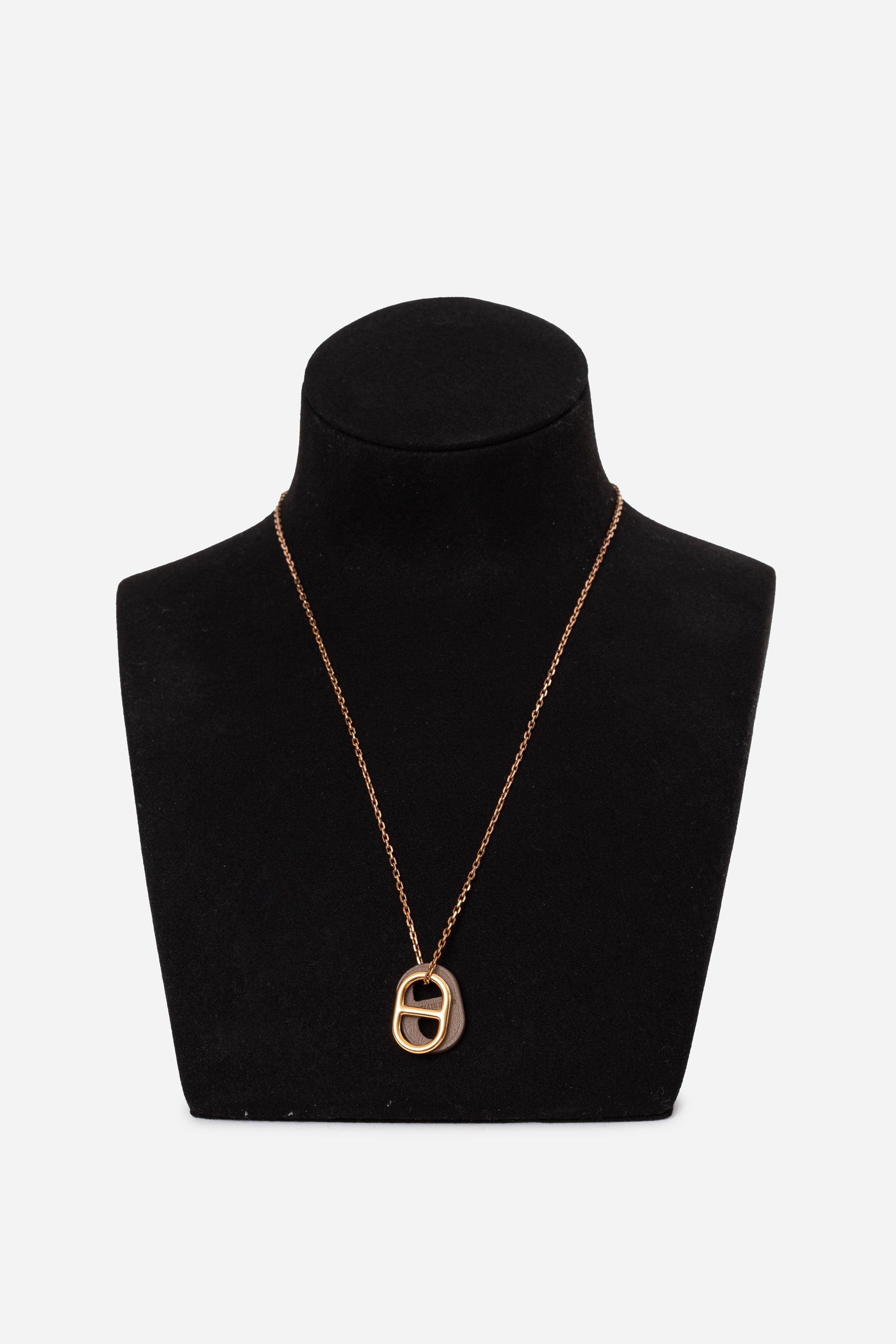 Hermès Etoupe Gold-Plated O'Maillon Pendant Necklace