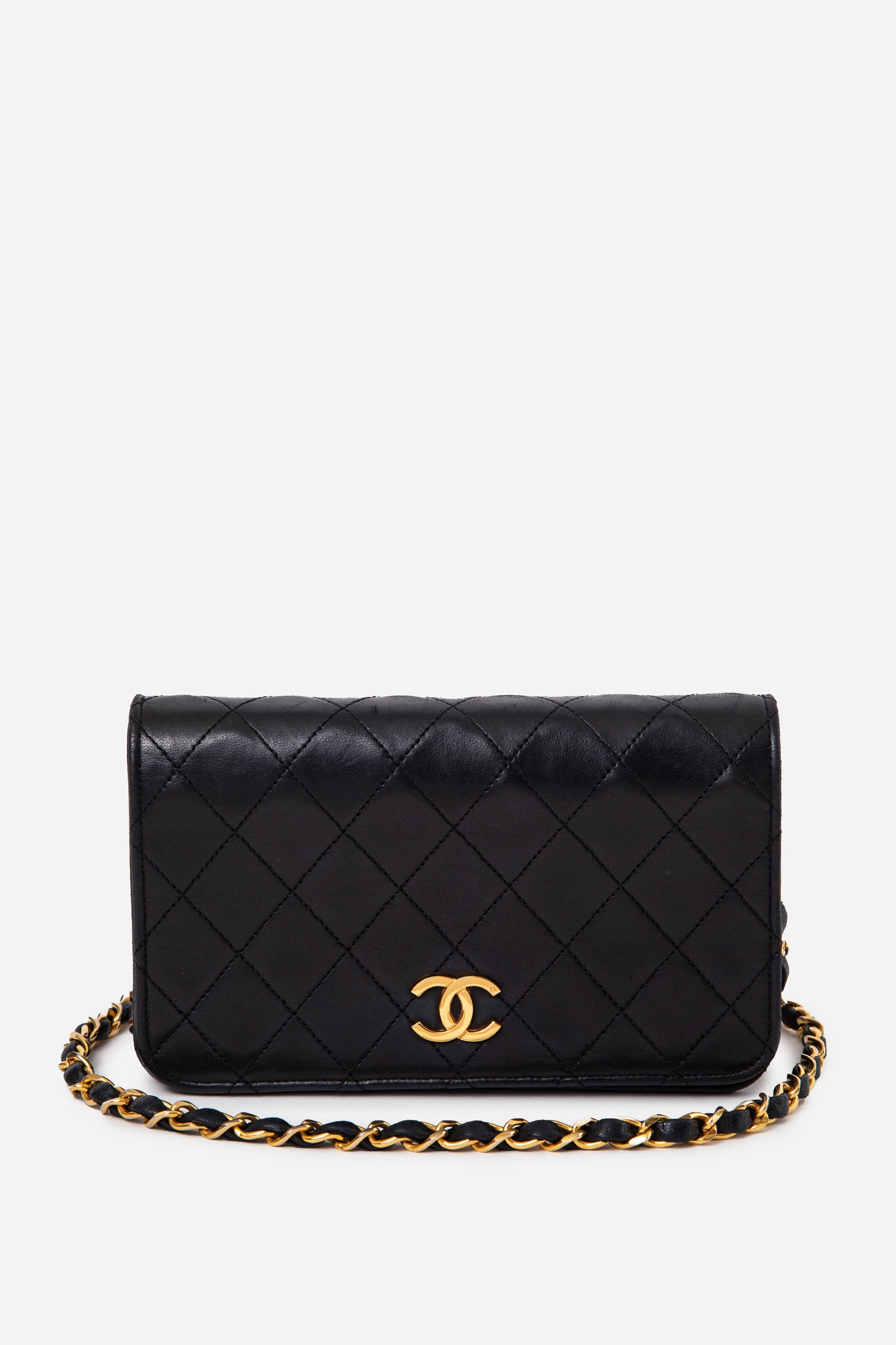 Pre-Owned Chanel 1996-1997 Black Lambskin Wallet On Chain