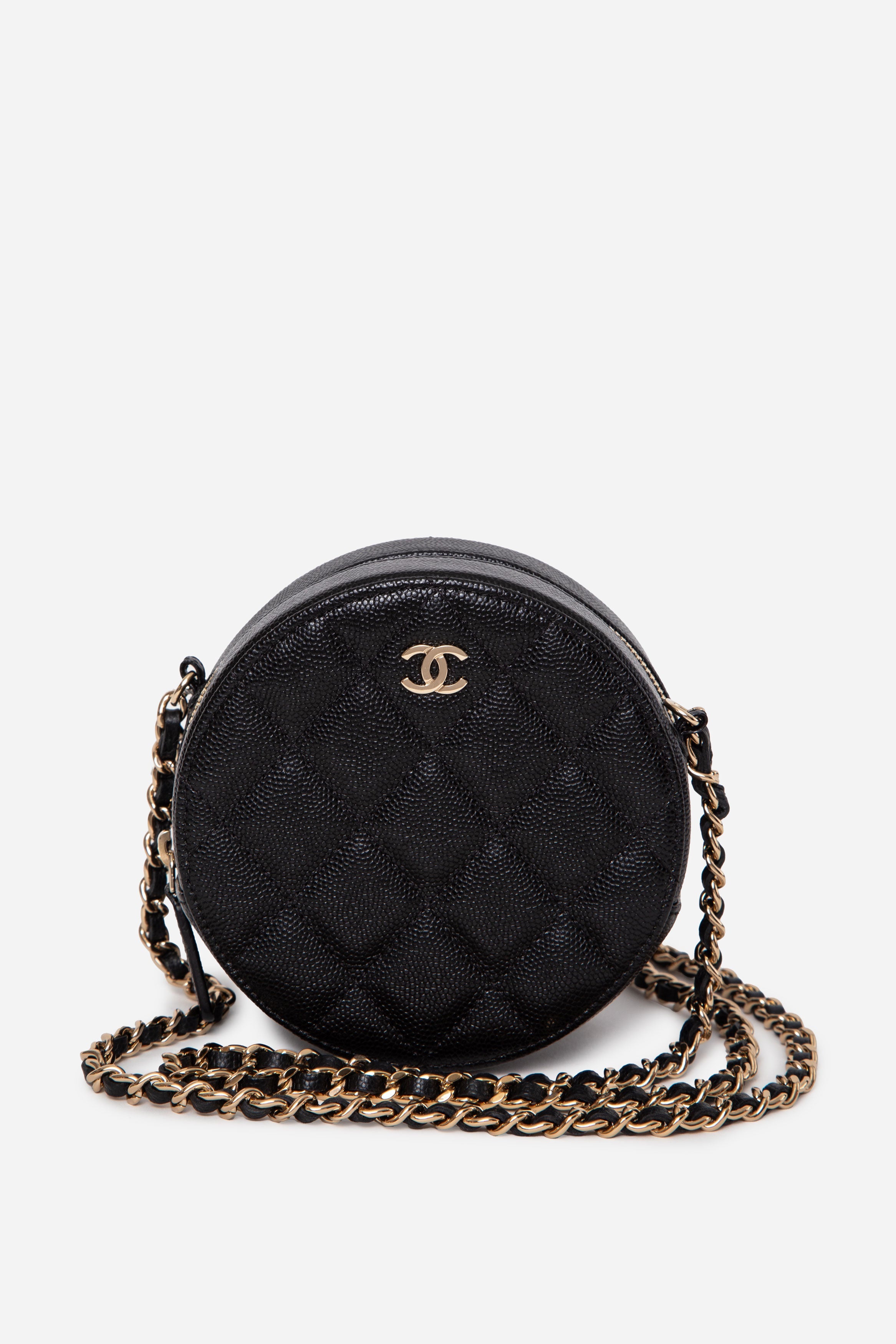 Pre-Owned Chanel 2019 Black Caviar Round Clutch With Chain