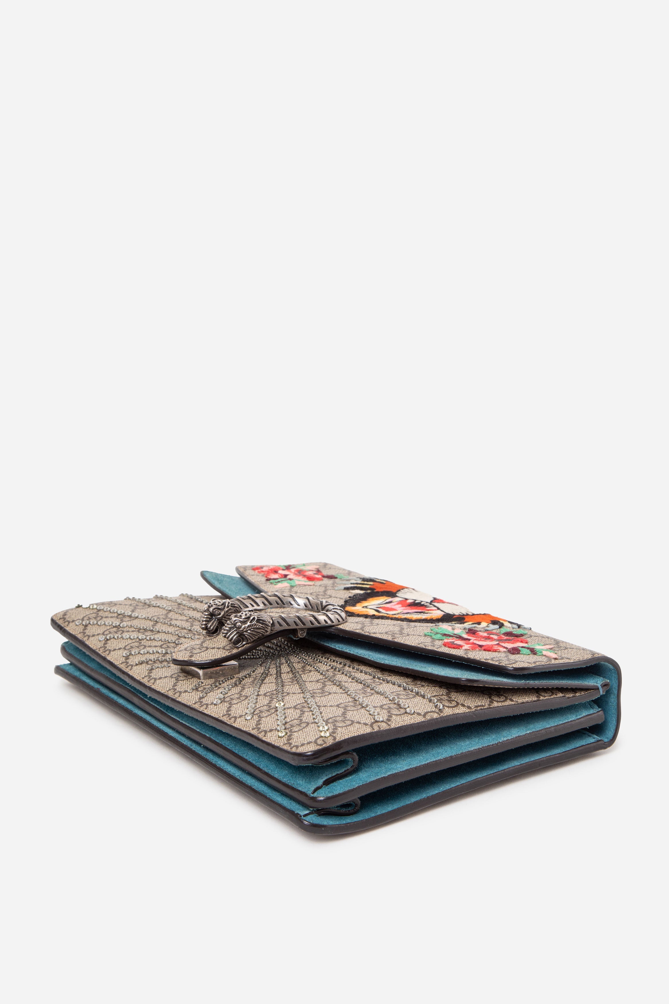 Gucci Medium Dionysus GG Supreme Embroidered Tiger Shoulder Bag