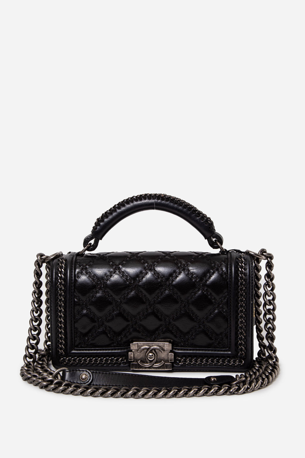 Pre-Owned Chanel Black Medium Boy Flap Bag with Handle