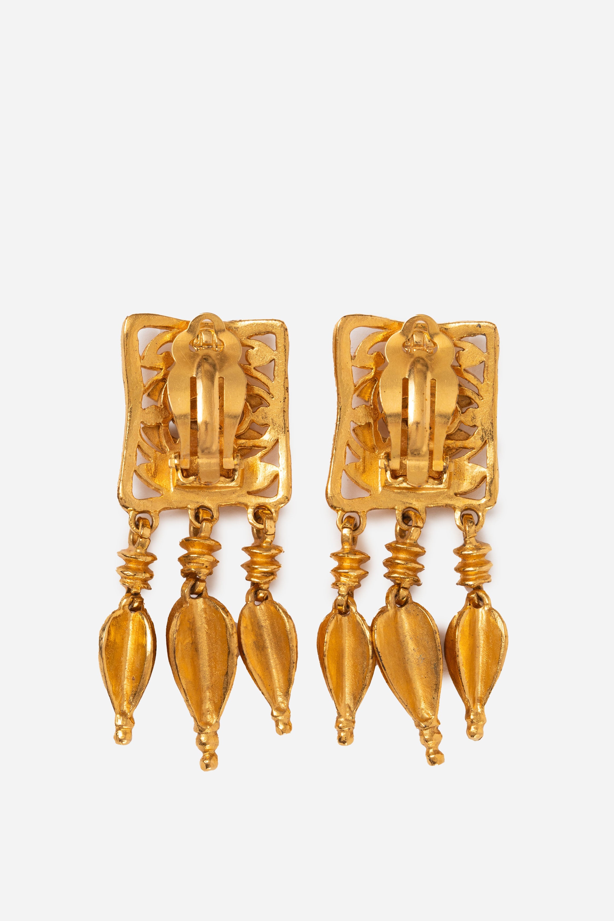 Pre-owned Chanel 1995 Dangle Hoop CC Earrings Clip-On