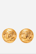 Pre-Owned Chanel Round CC earrings Clip-on