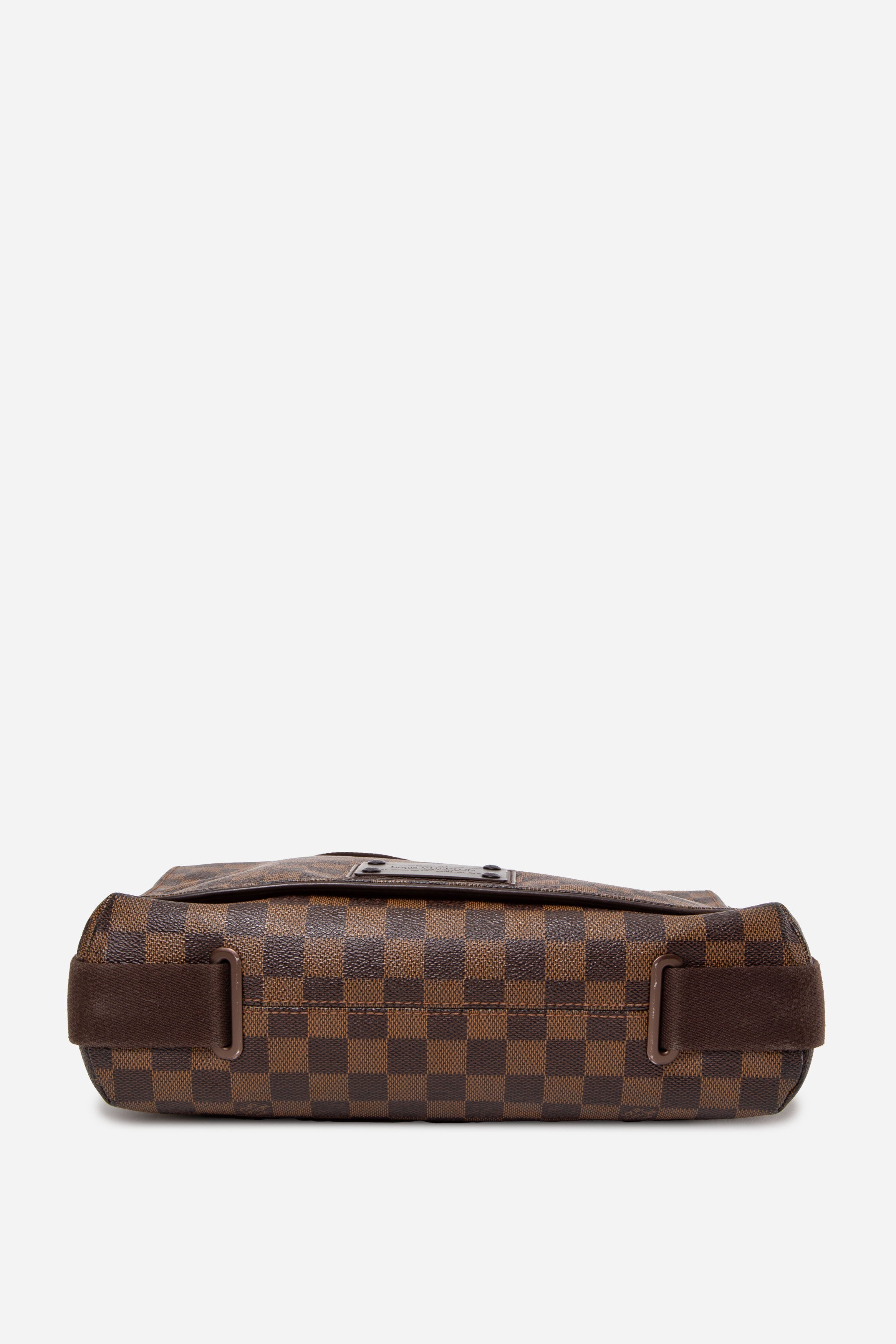 Louis Vuitton 2009 Damier Ebene Brooklyn Crossbody Bag MM