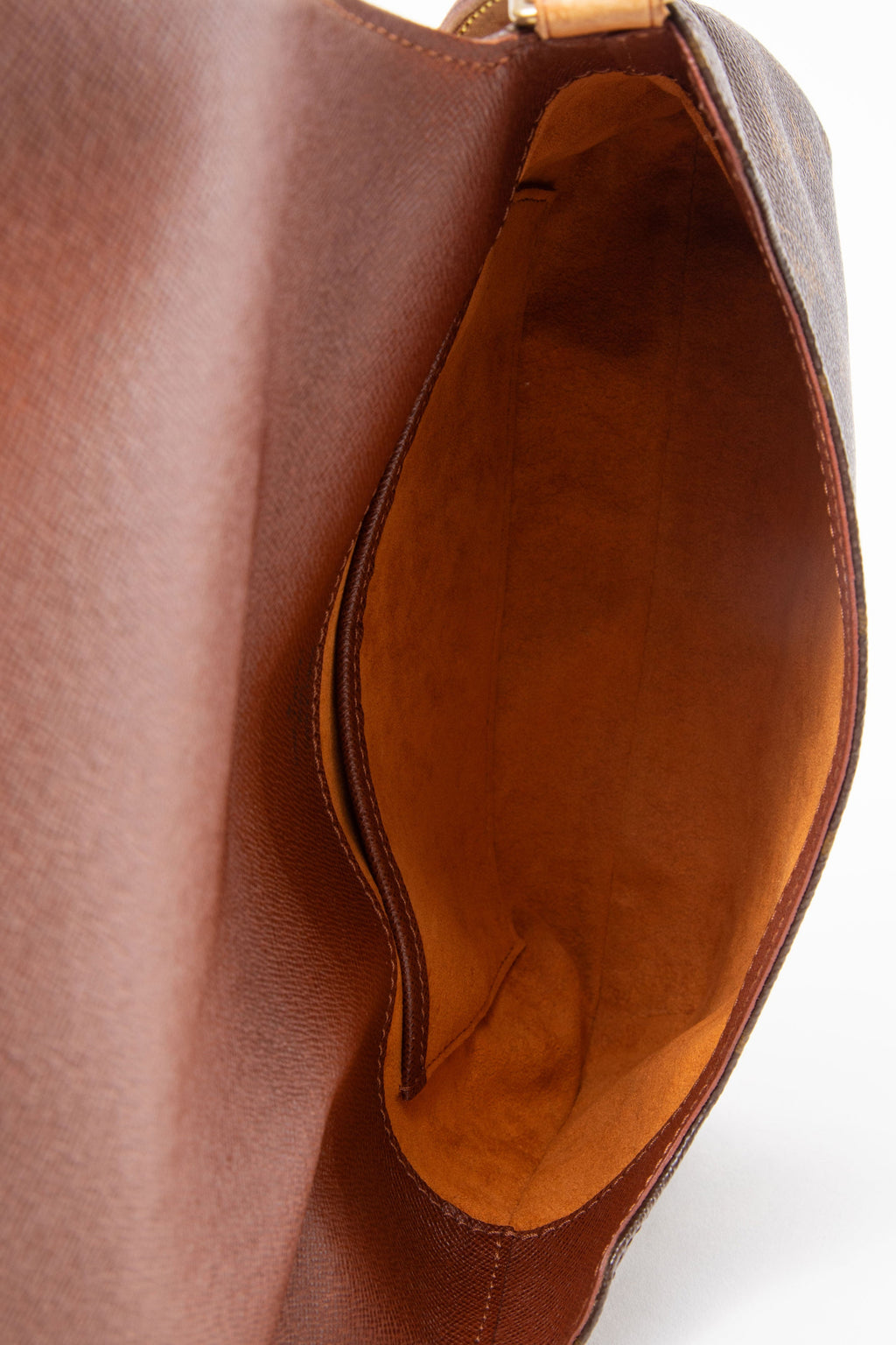 Louis Vuitton 2000 Monogram Musette Tango Shoulder Bag