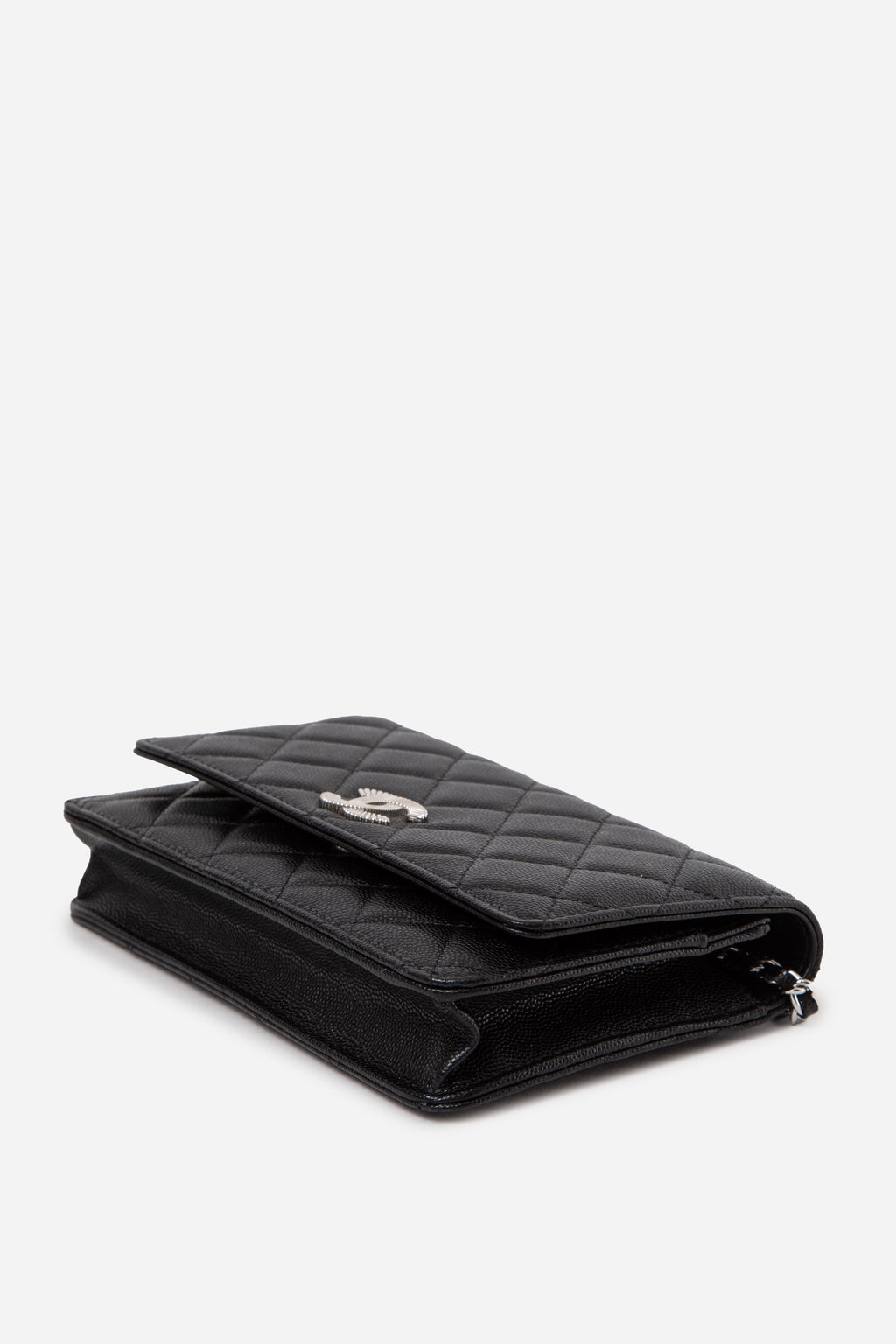 Pre-Owned Chanel 25C Black Caviar Wallet On Chain