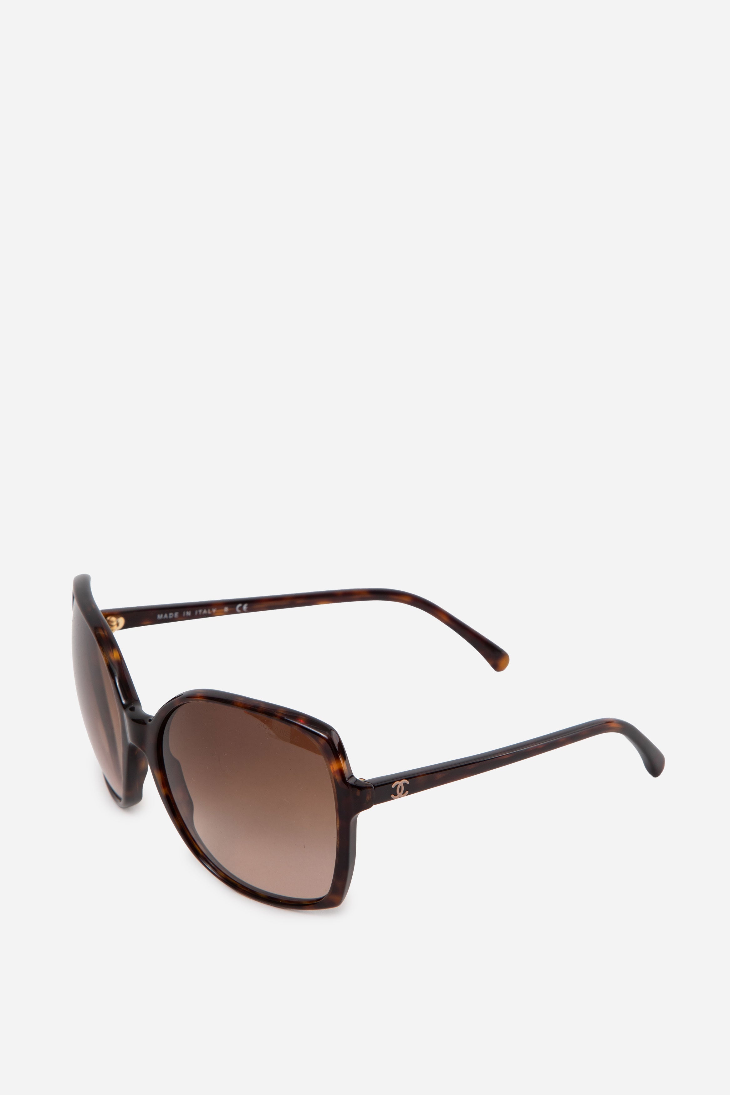 Pre-Owned Chanel Brown Oversized Sunglasses