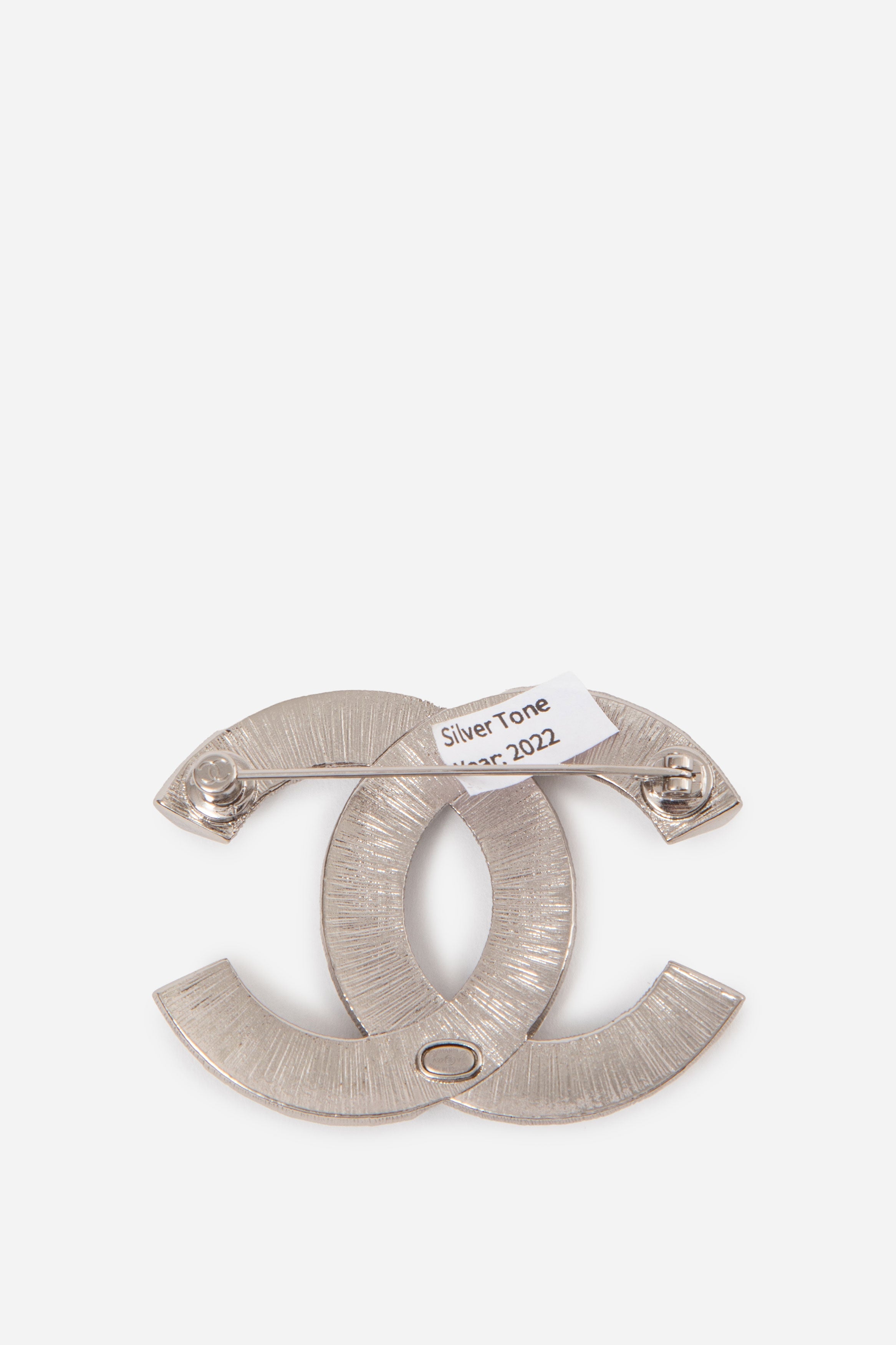 Pre-Owned Chanel 2022 Crystal Embellished CC Brooch