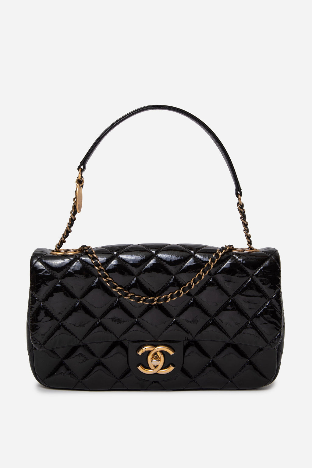 Pre-Owned Chanel 2015-2016 Patent/Calfskin Flap Bag Black