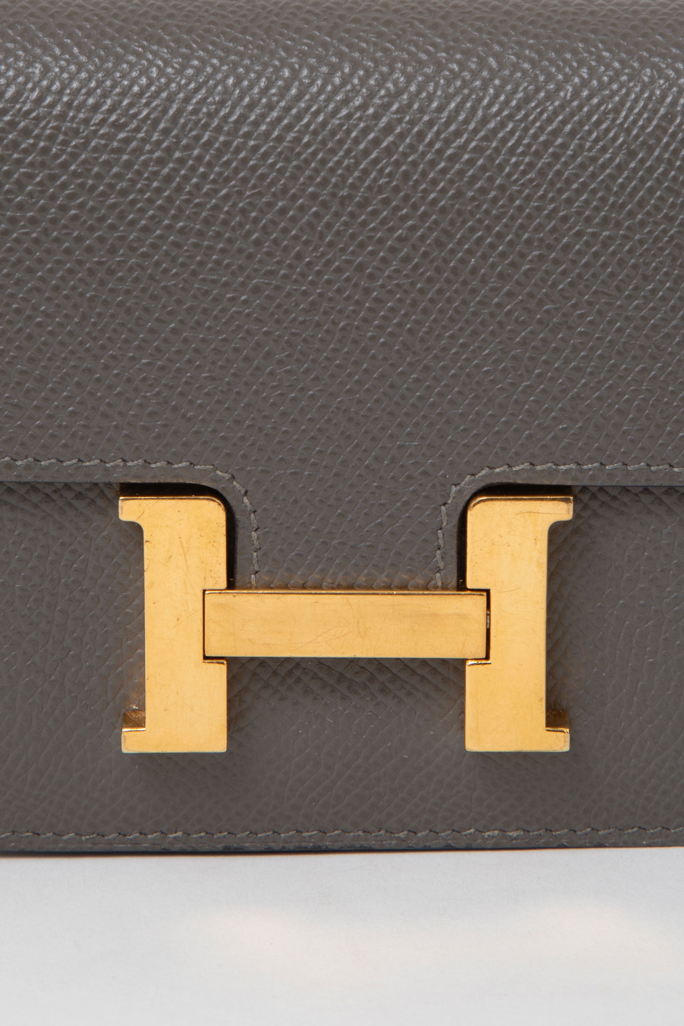 Hermès 2022 Etain Epsom Leather Constance Slim Wallet