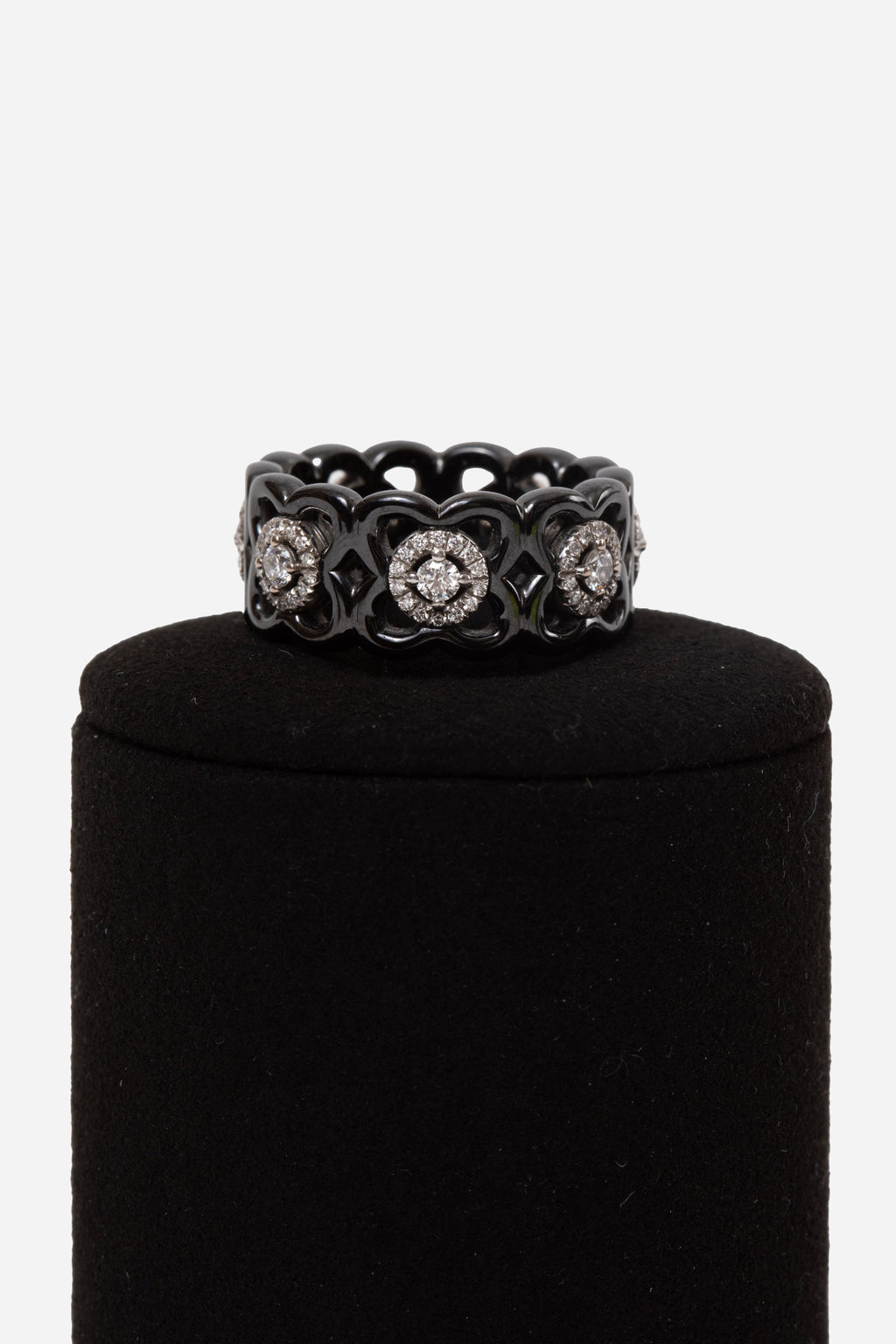 DE BEERS 18k White Gold & Black Ceramic Diamond Moonlight Enchanted Lotus Ring