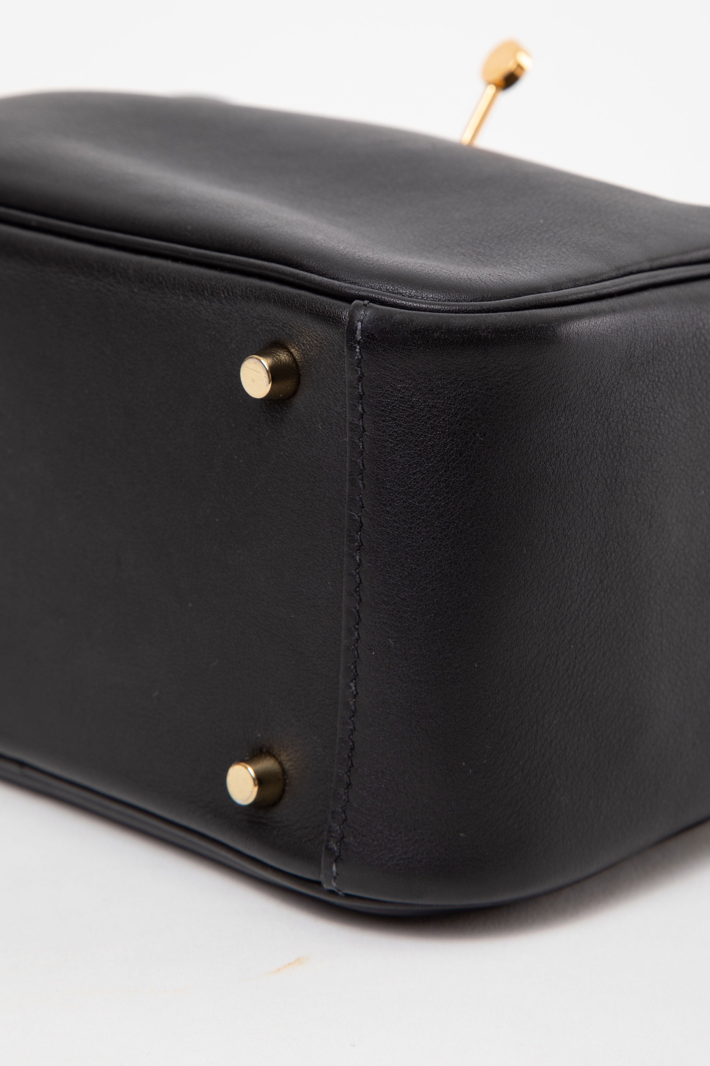 Hermes 2022 Black Swift Matte Alligator Touch Mini Lindy 20