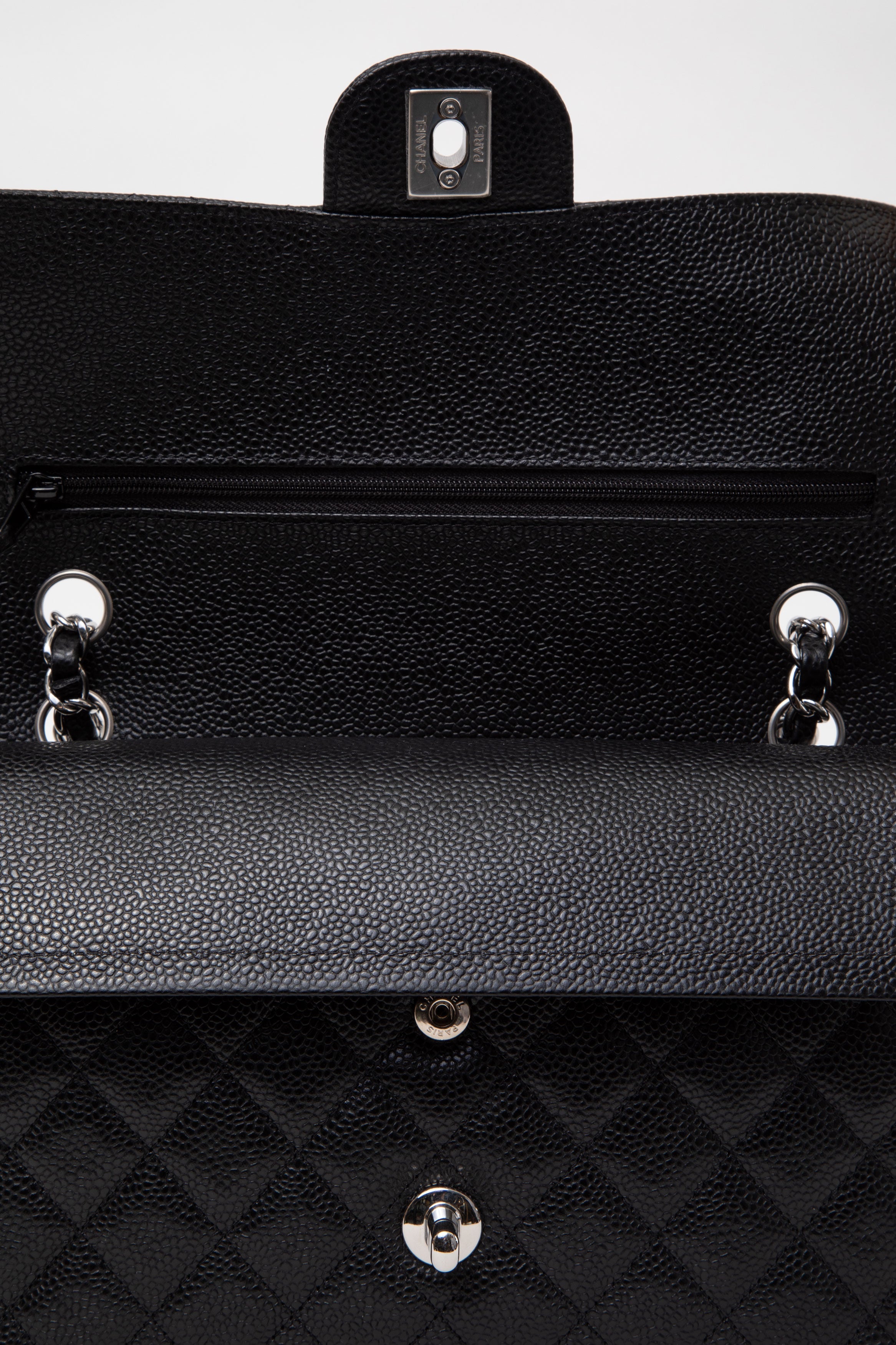 Pre-Owned Chanel 2023 Black Caviar Medium Classic Double Flap Bag