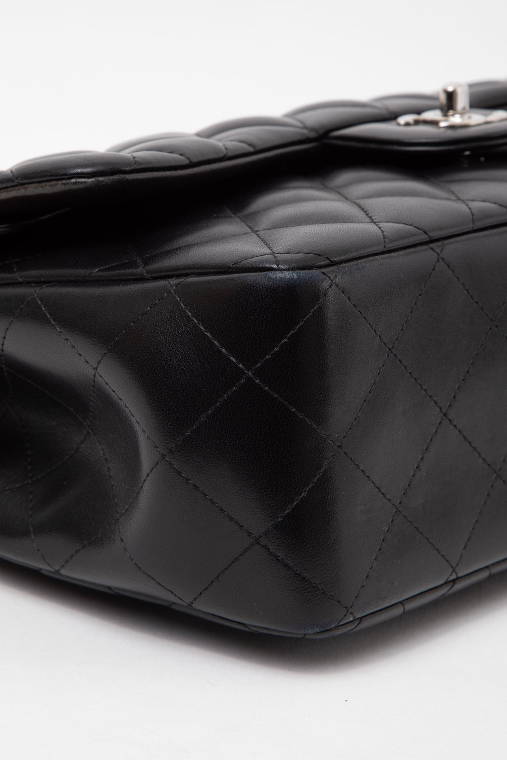 Pre-Owned Chanel 2014 Black Lambskin Classic Large Double Flap Bag
