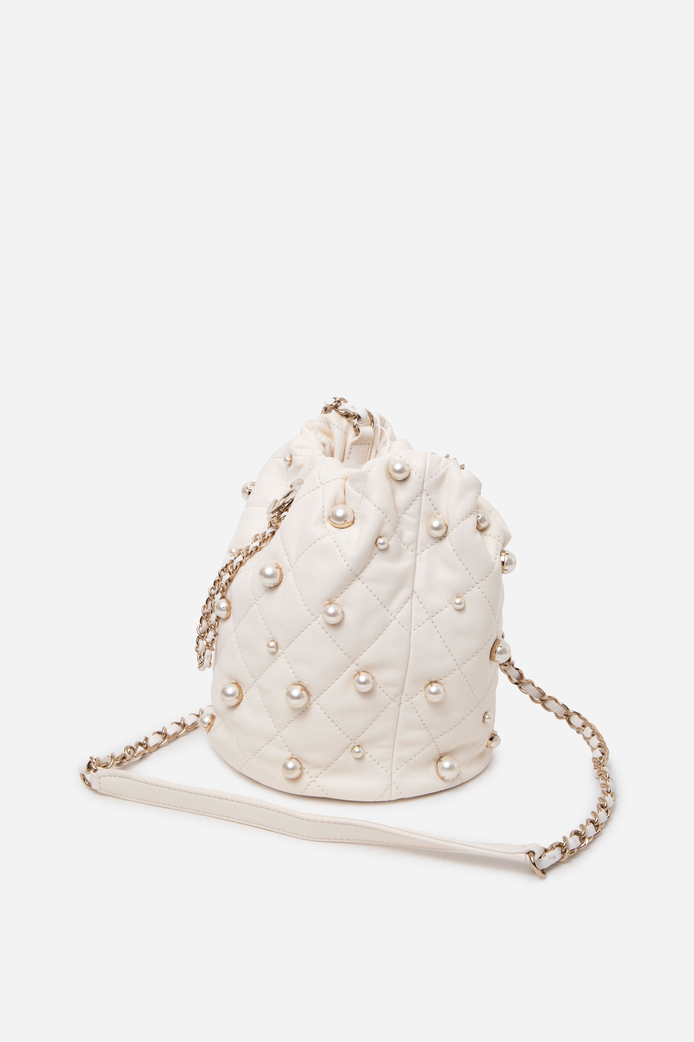 Pre-owned Chanel 2021 Lambskin Pearl Drawstring Bag