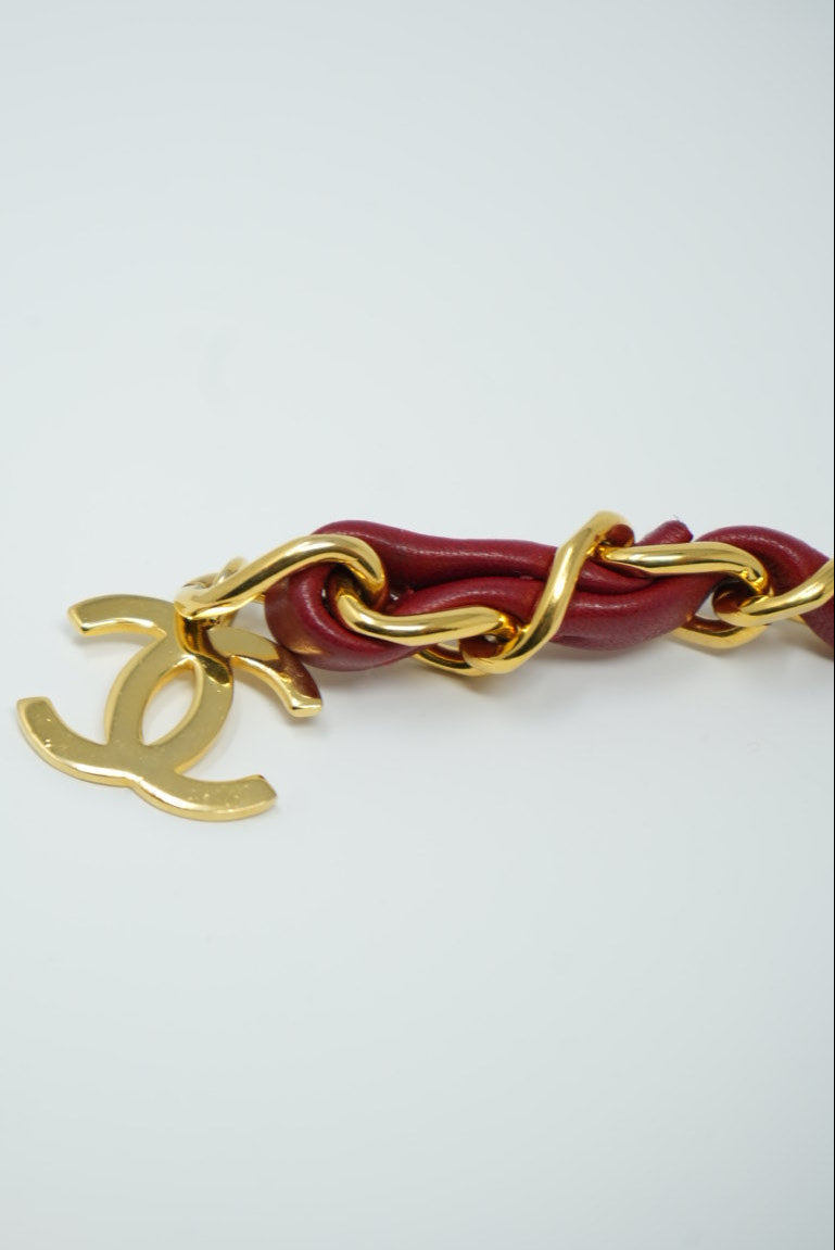 Pre-Owned CHANEL Medallion Gold Red Chain Belt Leather
