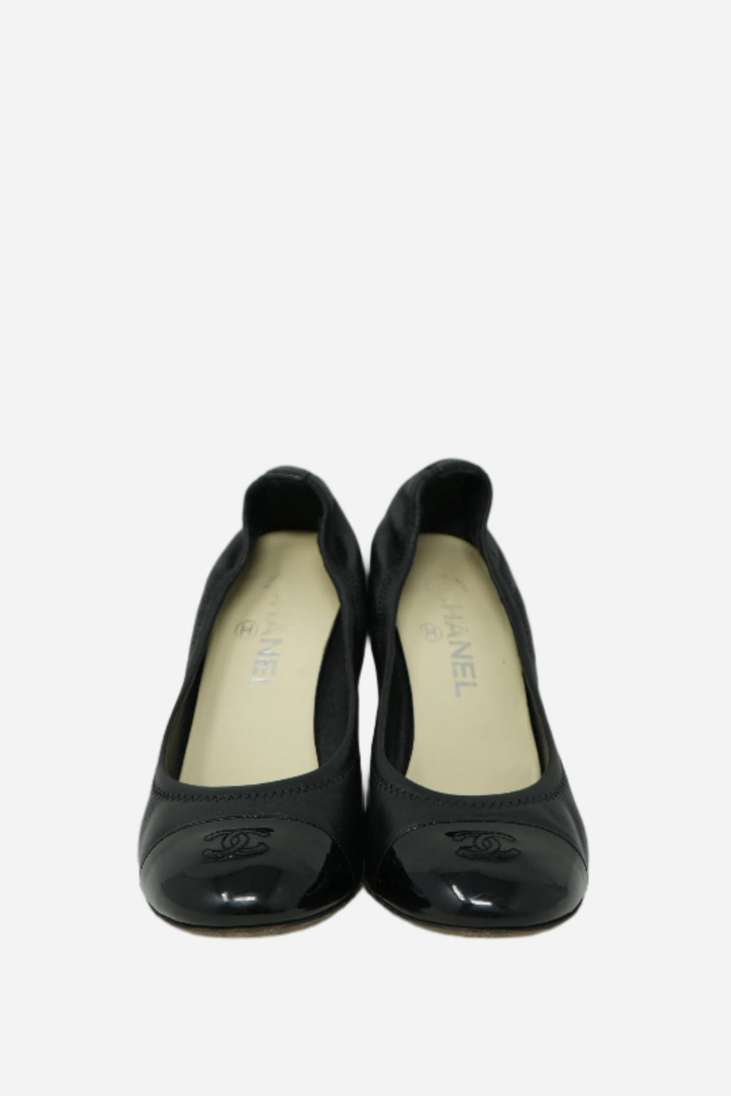 Pre-Owned Chanel Black Pumps Size 38.5