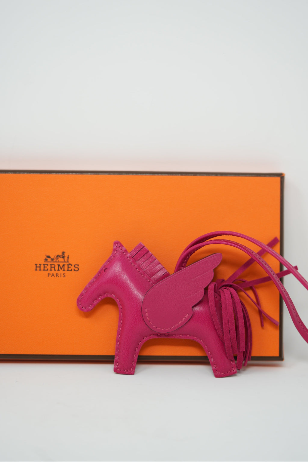 Hermes Rodeo Pegase PM Framboise