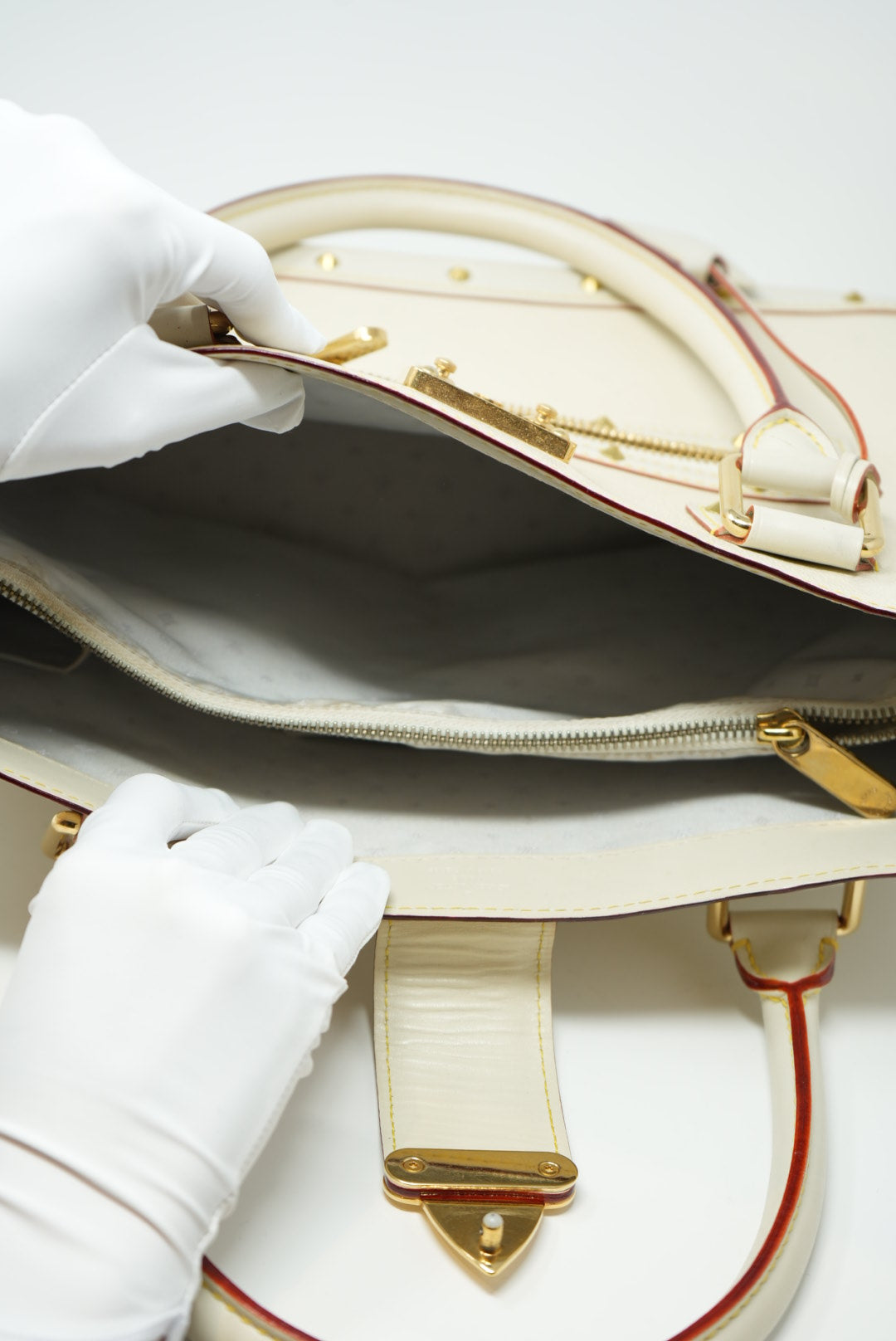 Louis Vuitton White Suhali Talentueux Handbag