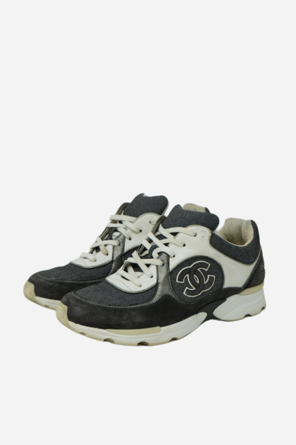 Pre-owned Chanel Mesh Suede CC Logo Sneakers Size 39.5
