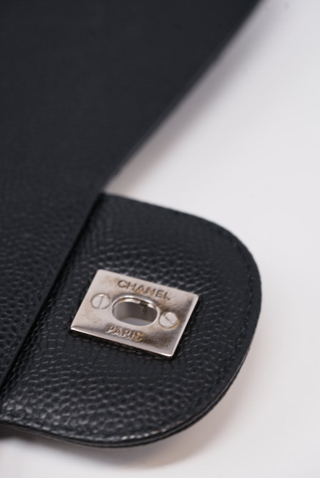 Pre-Owned Chanel Black 2016 Caviar Large Classic Double Flap Bag