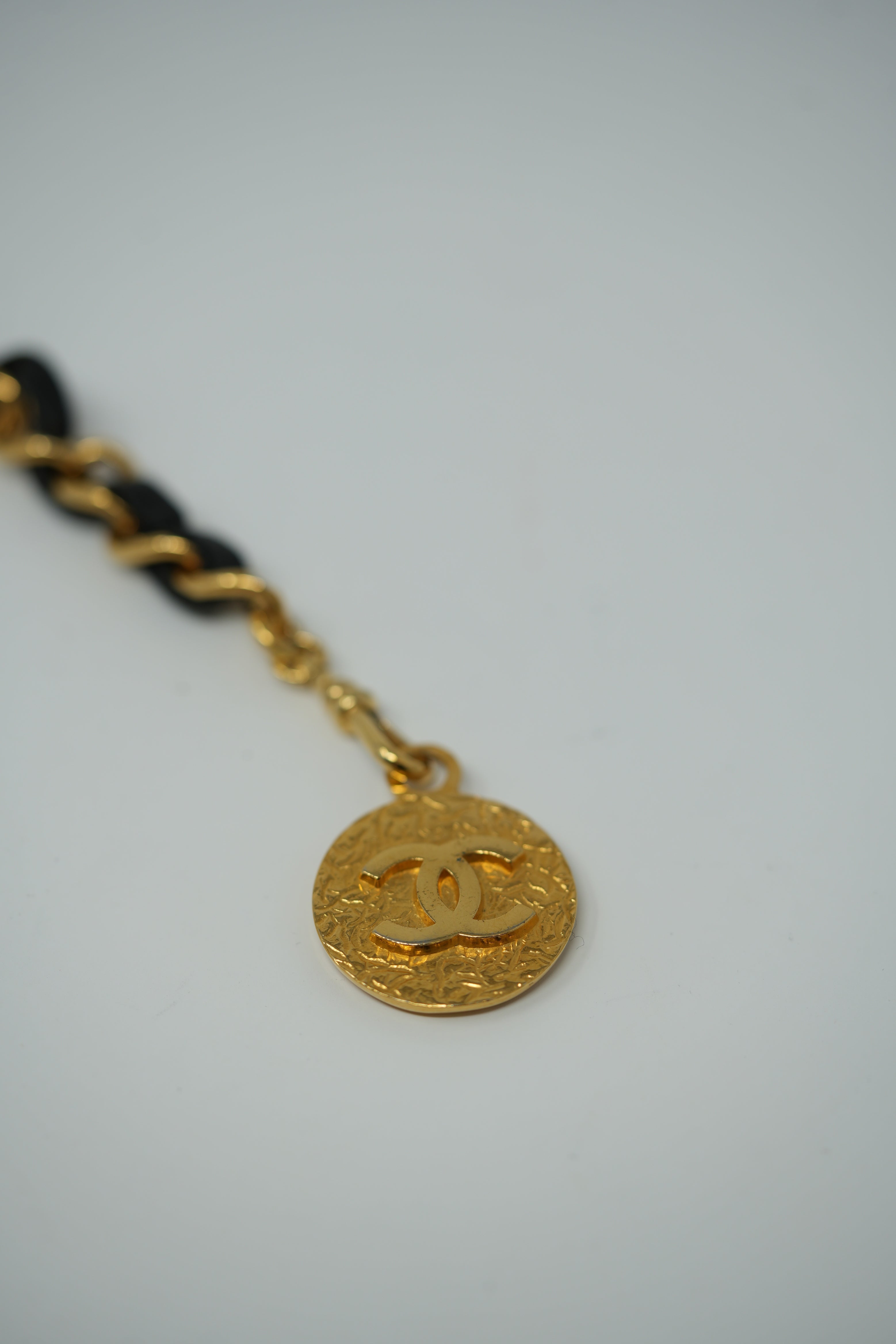 Pre-owned Chanel 90's Leather/Chain Belt