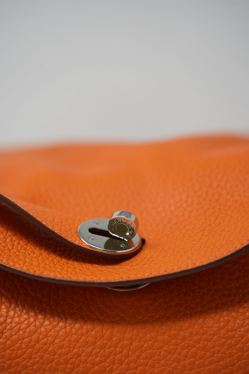 Hermes 2015 Lindy 30 TC Leather Handbag
