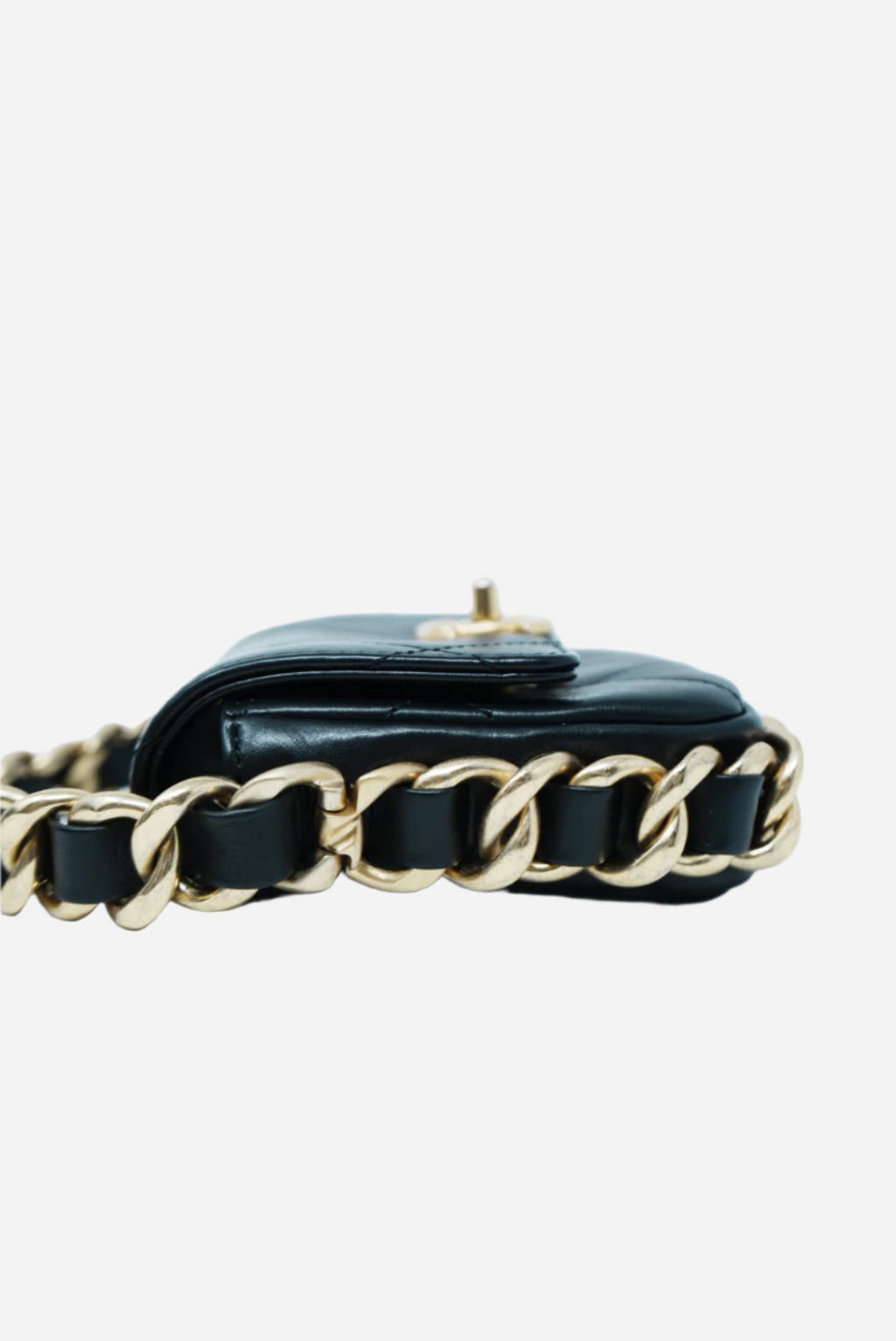 Pre-Owned Chanel 2022 Black Calfskin Mini Framing Chain Bag