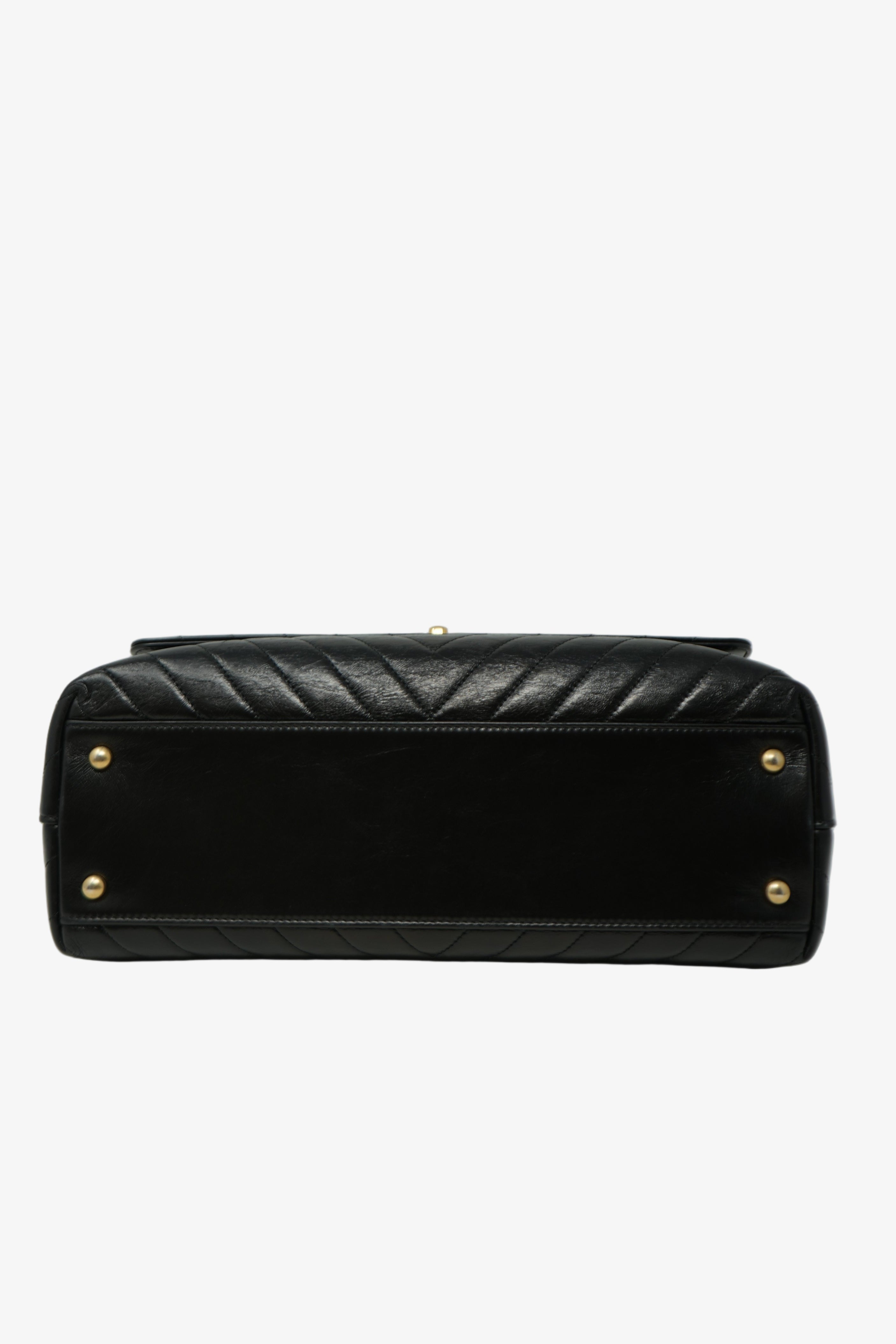 Pre-Owned Chanel Black Medium Chevron Coco Handle With Strap