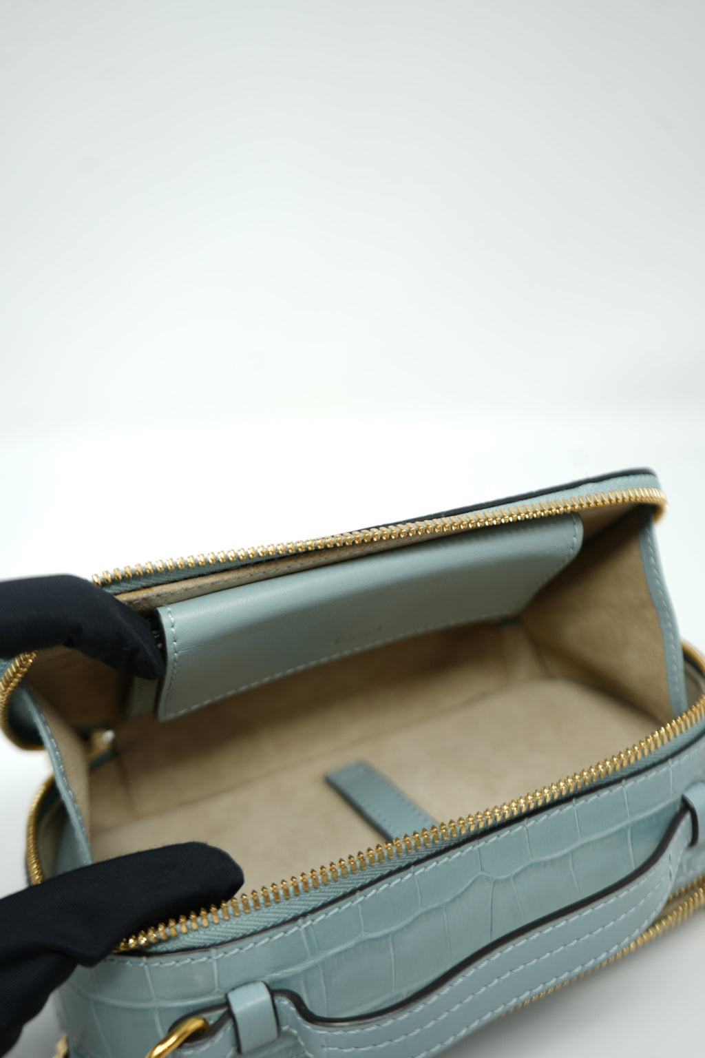 Chloé Blue Leather Crocodile-Embossed Vanity Bag