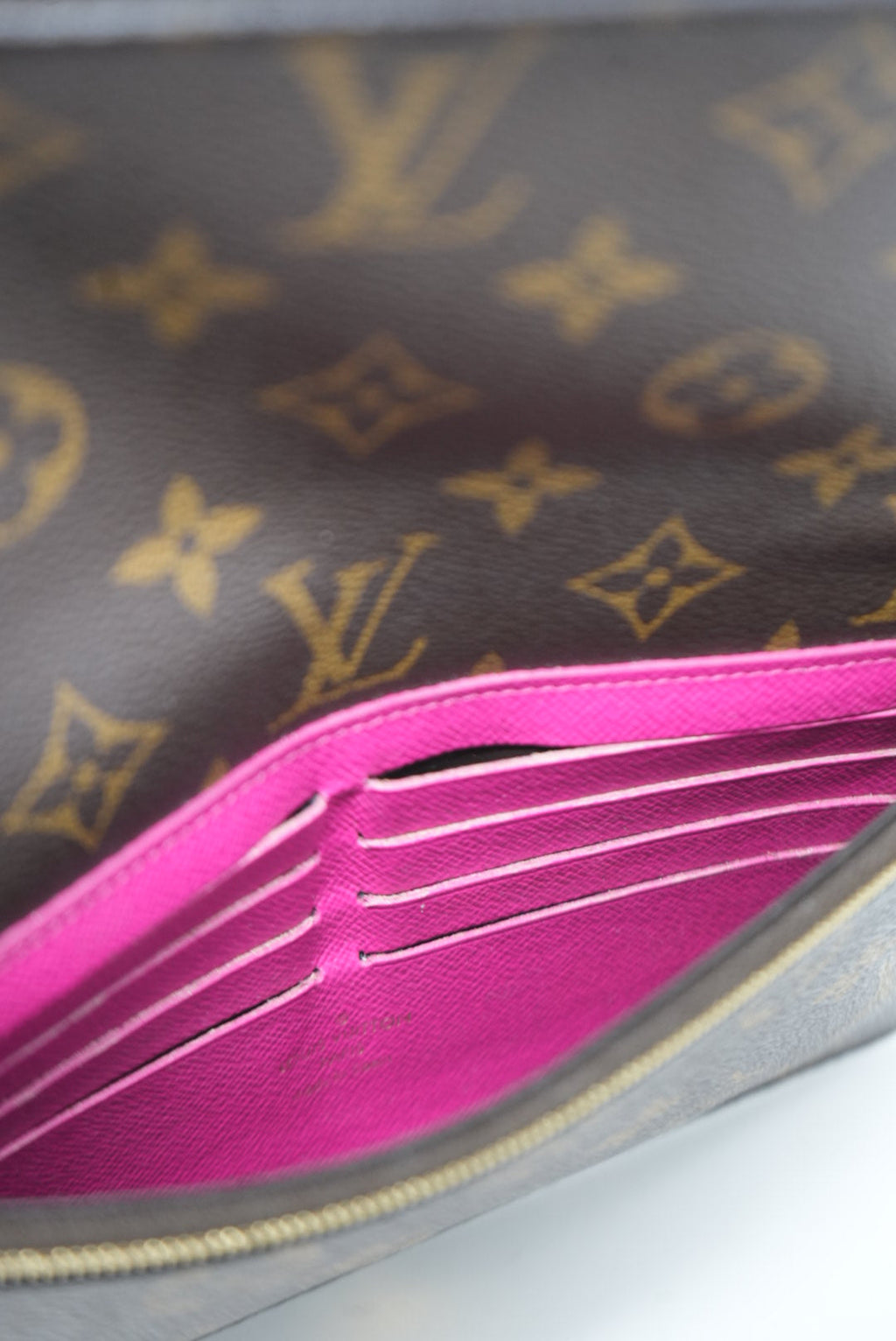 Louis Vuitton 2018 Christmas Animation Pochette Crossbody Bag