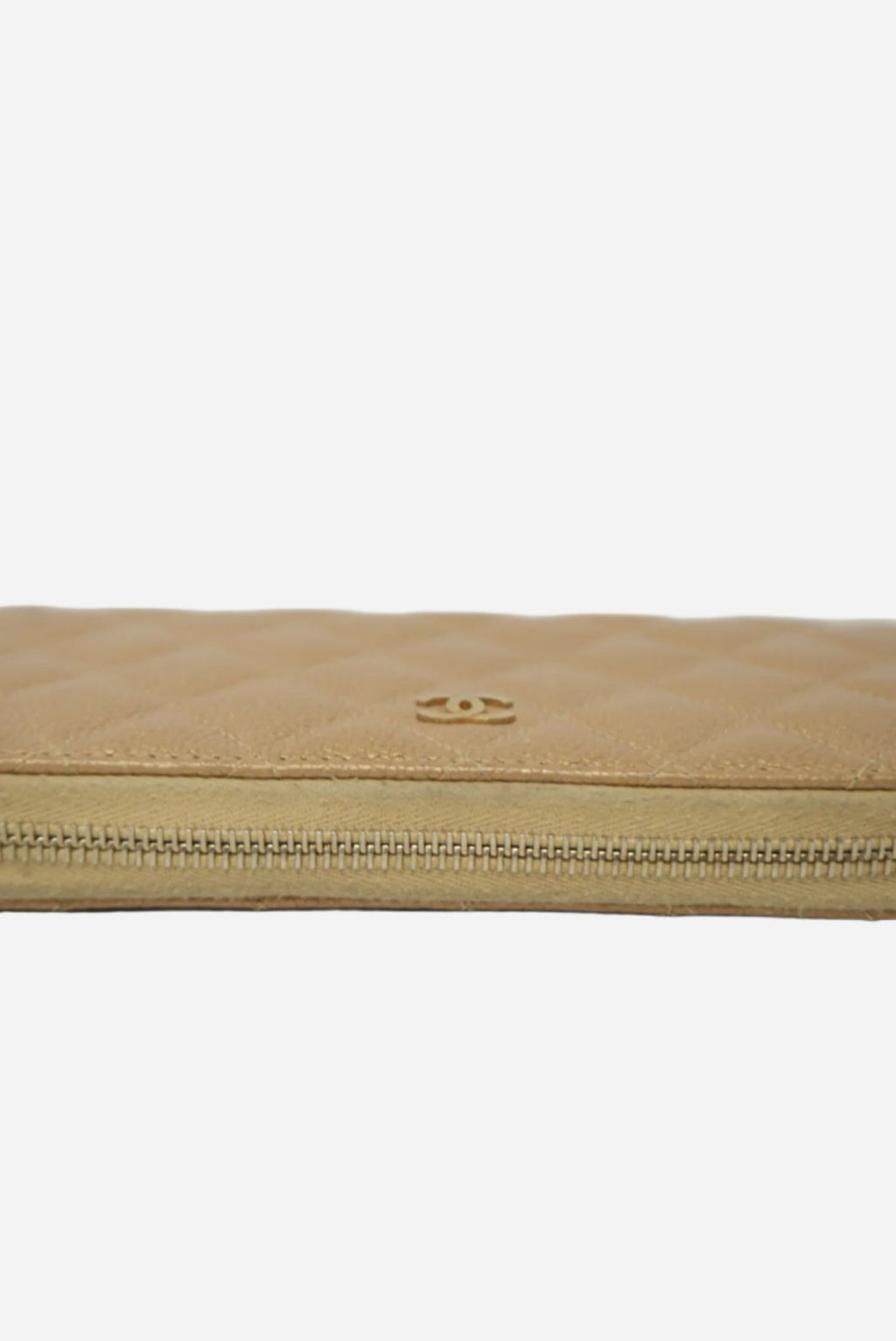 Pre-Owned Chanel 2014-2015 Caviar Long Wallet