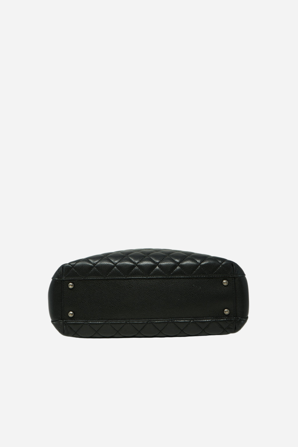 Pre-Owned 2015–2016 Chanel Black Caviar Quilted Shopping Bag