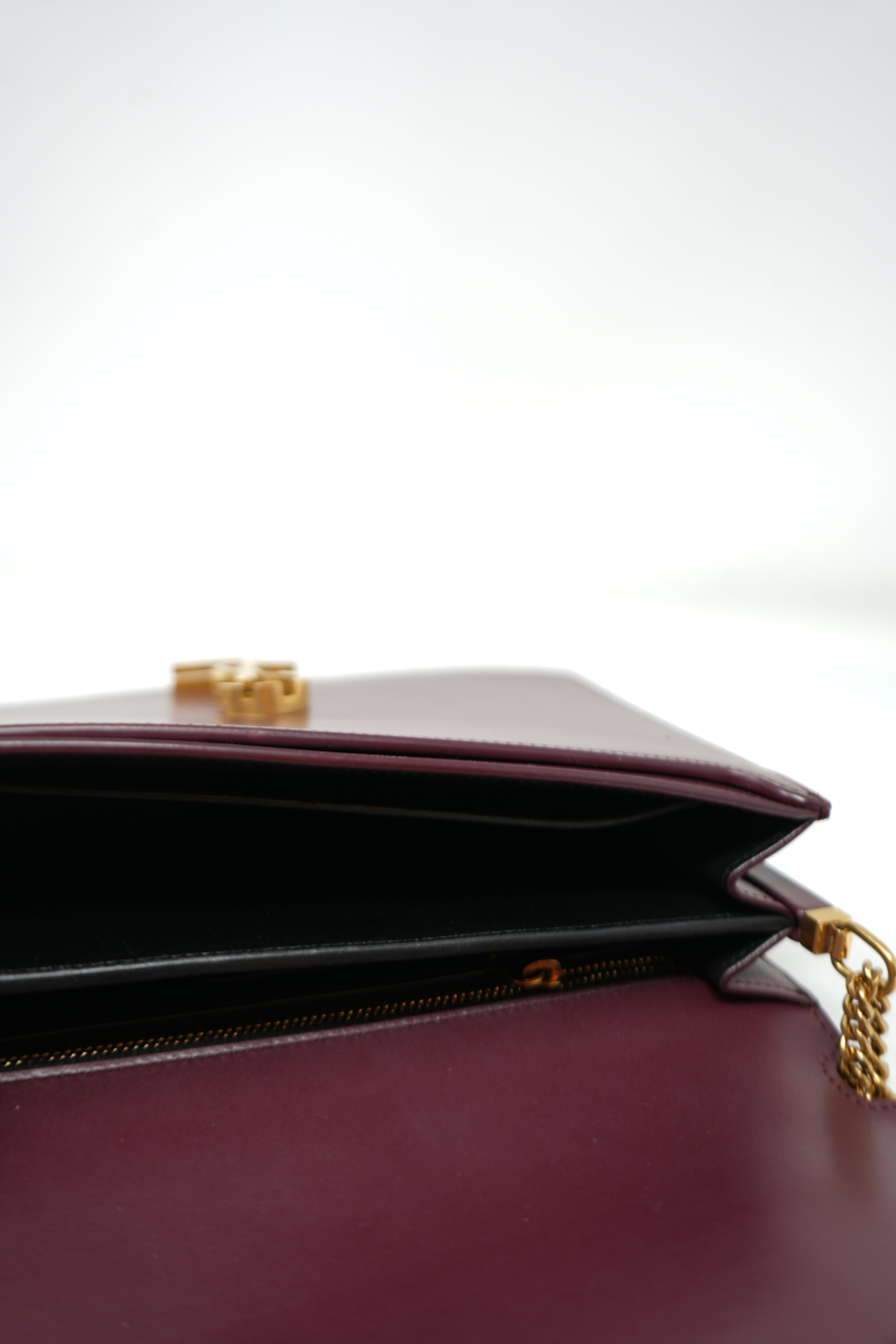 Saint Laurent Red Smooth Calfskin Cassandra Chain Bag
