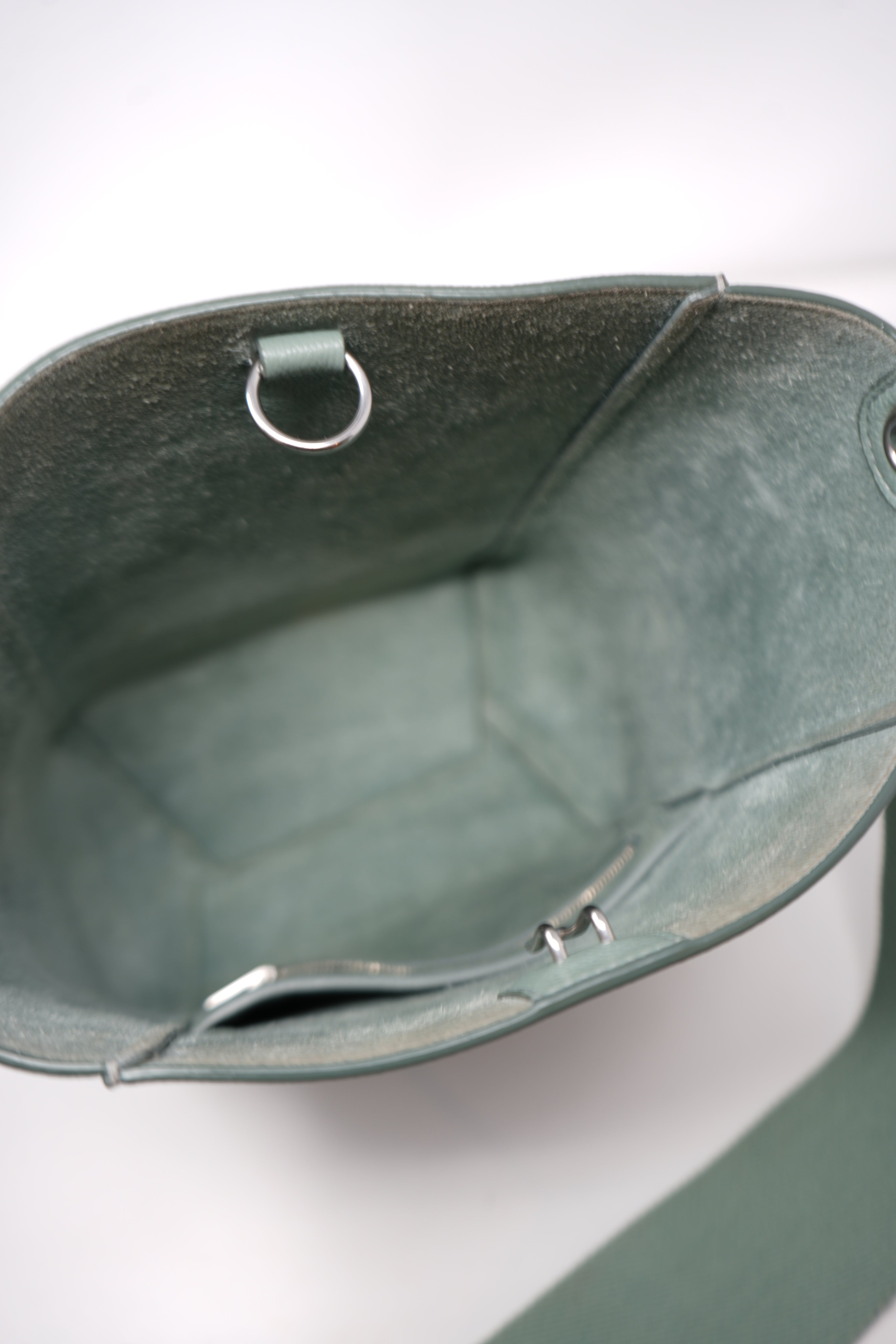 Celine 2019 Green Calfskin Sangle Small Bucket Bag