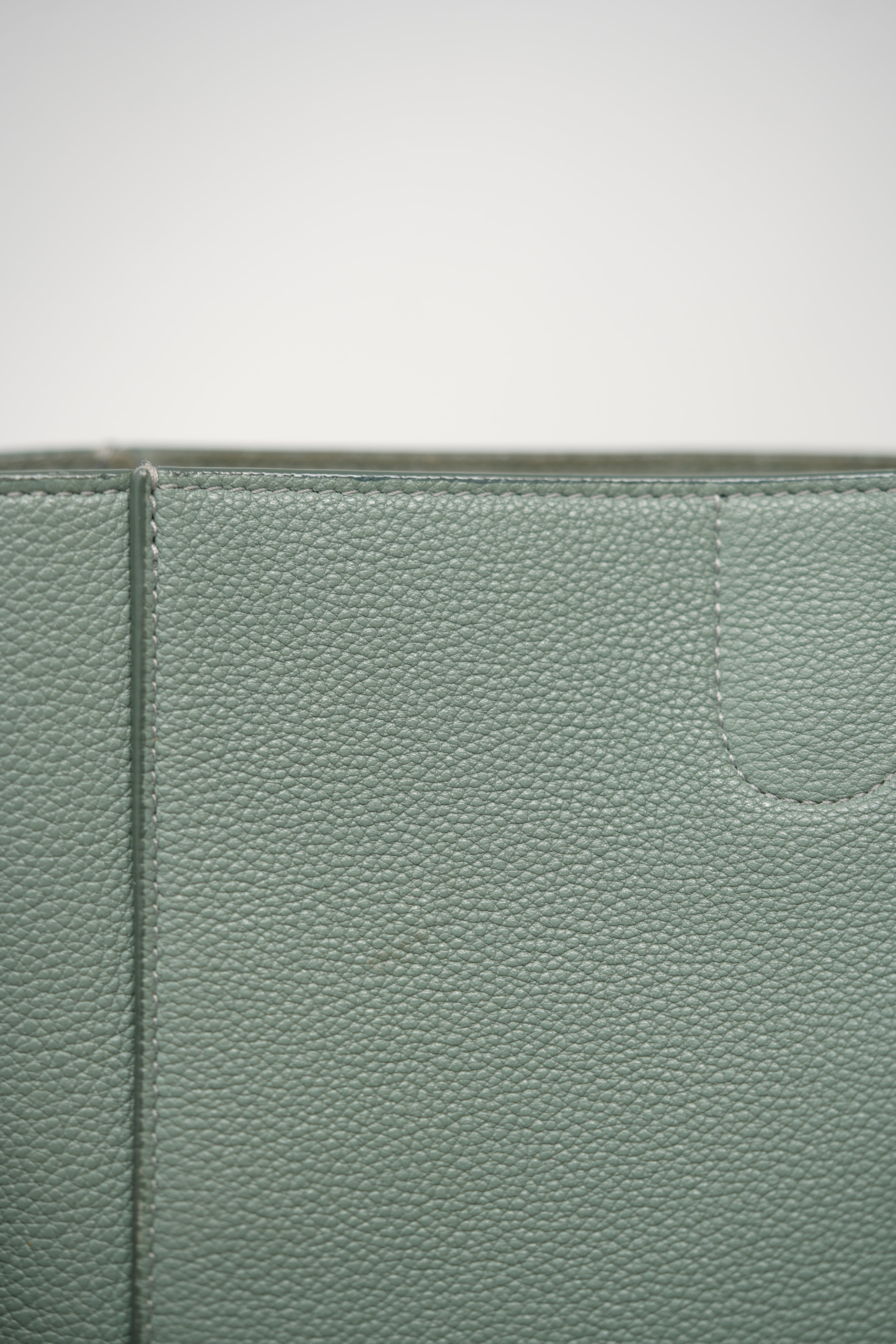 Celine 2019 Green Calfskin Sangle Small Bucket Bag