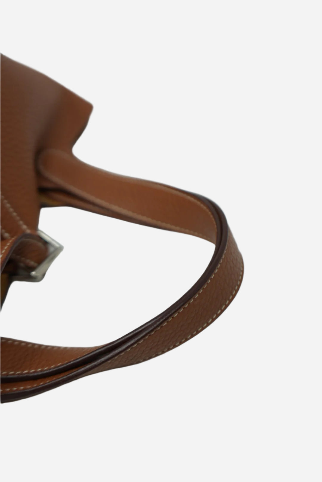 Hermès 2016 Gold Clemence Leather Picotin 18 Handbag