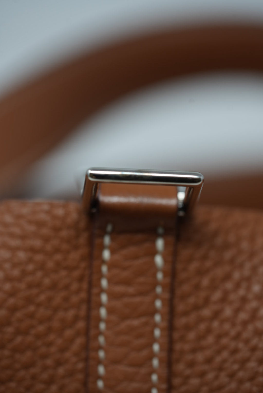 Hermès 2016 Gold Clemence Leather Picotin 18 Handbag