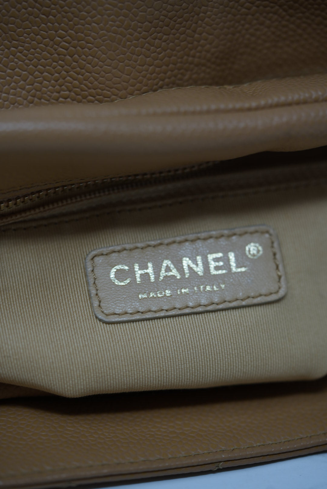 Pre-Owned Chanel Beige Caviar Petit Timeless Tote Bag