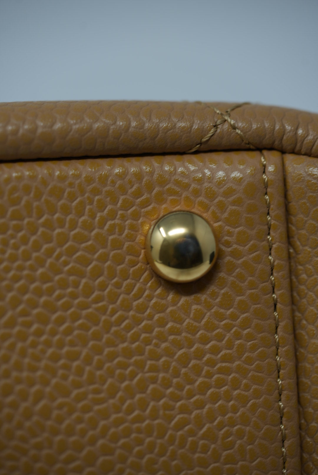 Pre-Owned Chanel Beige Caviar Petit Timeless Tote Bag