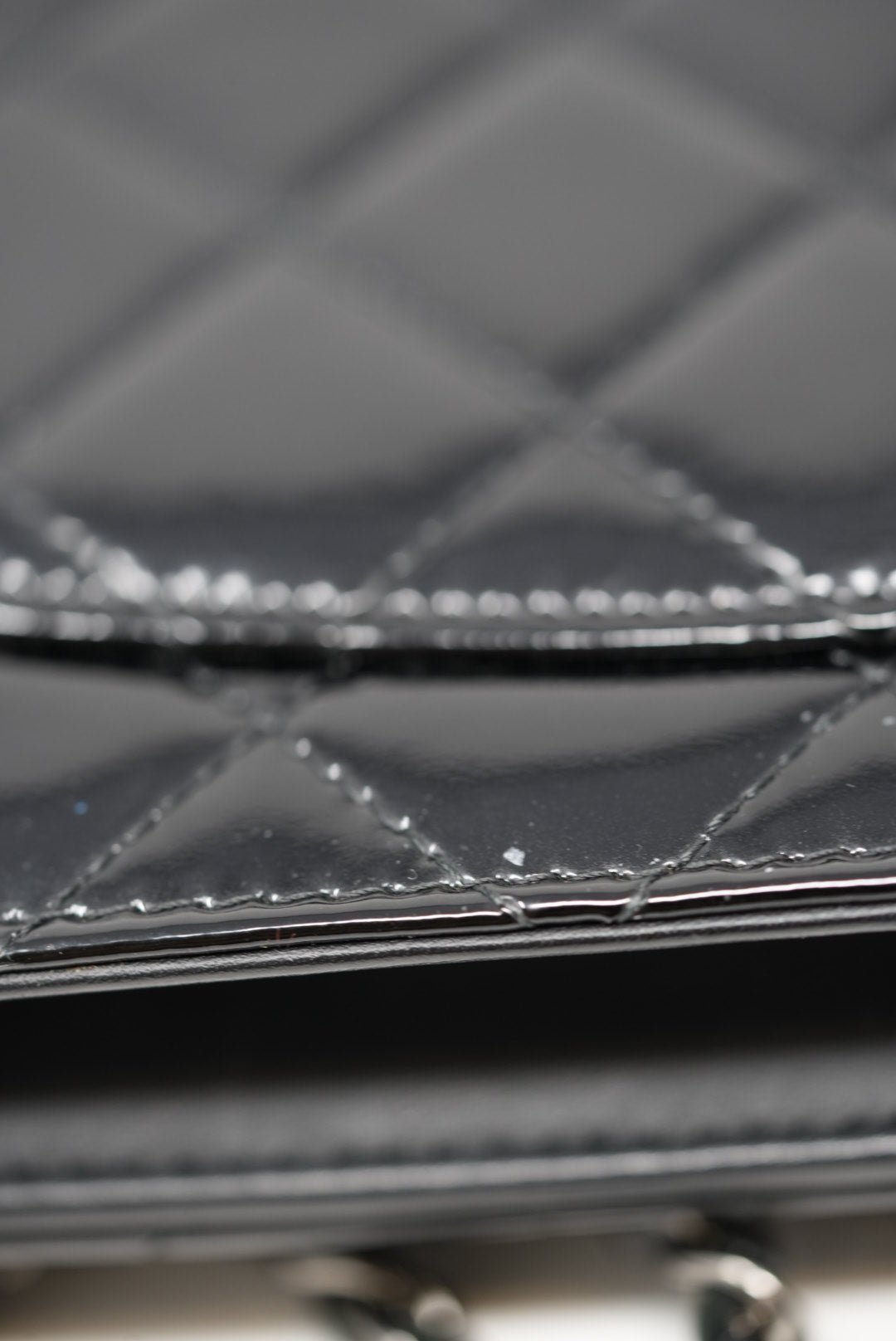 Pre-Owned Chanel 2014 Black Patent Wallet on Chain