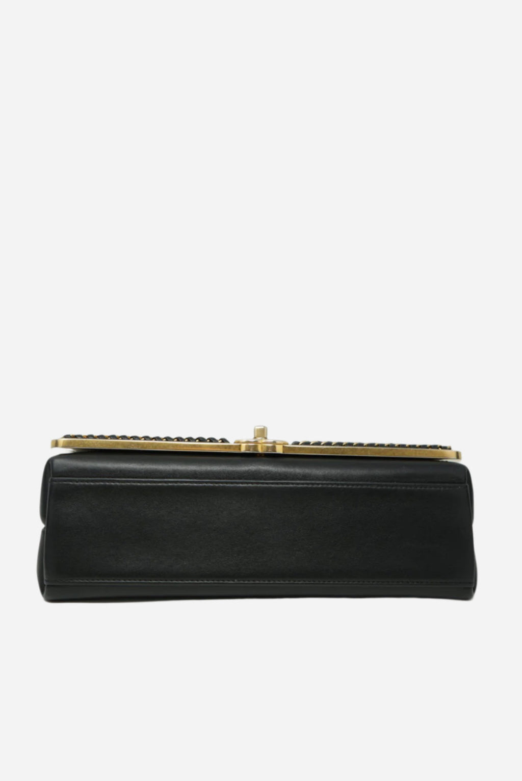 Pre-Owned Chanel Chevron Top Handle Lambskin