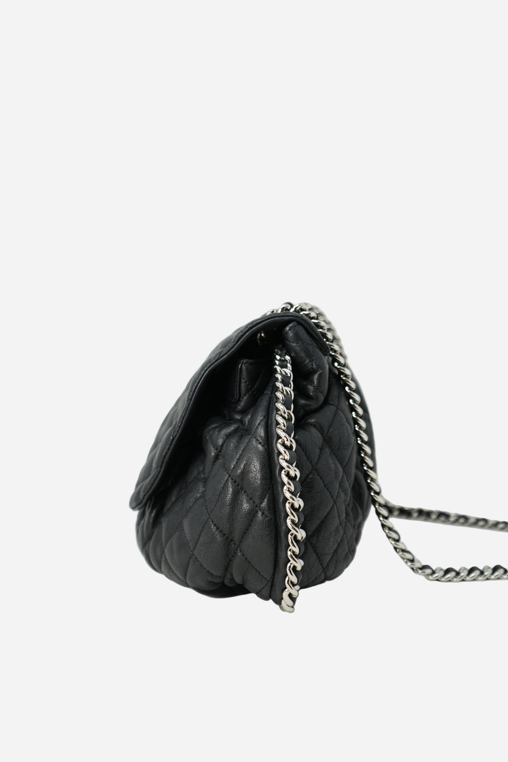 Pre-Owned Chanel 2011-2012 Black Washed Lambskin Quilted Large Chain Around Bag