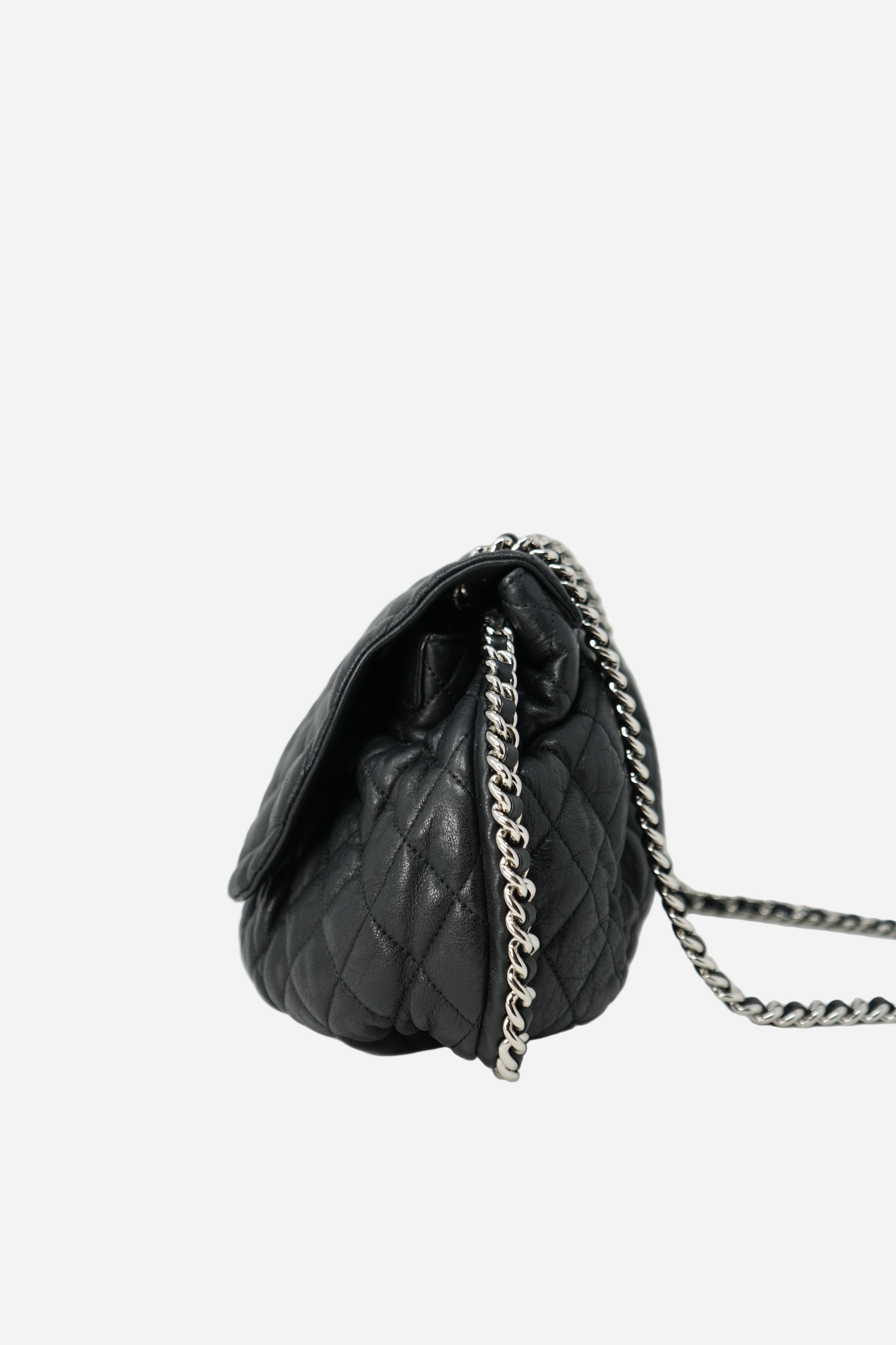 Pre-Owned Chanel 2011-2012 Black Washed Lambskin Quilted Large Chain Around Bag