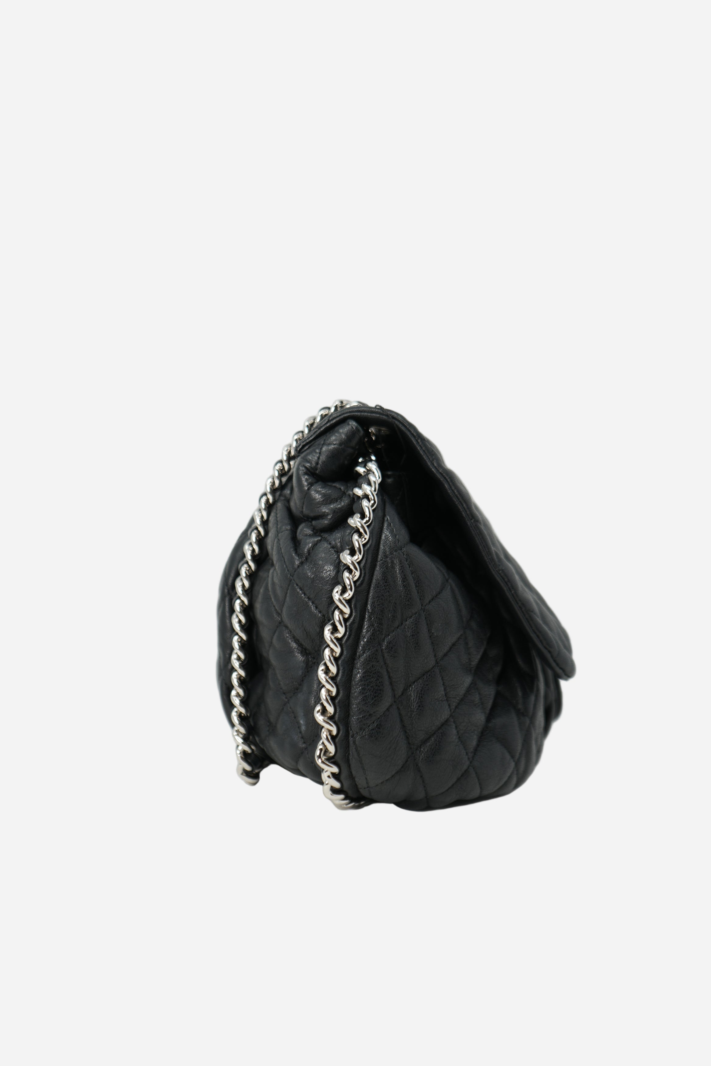 Pre-Owned Chanel 2011-2012 Black Washed Lambskin Quilted Large Chain Around Bag