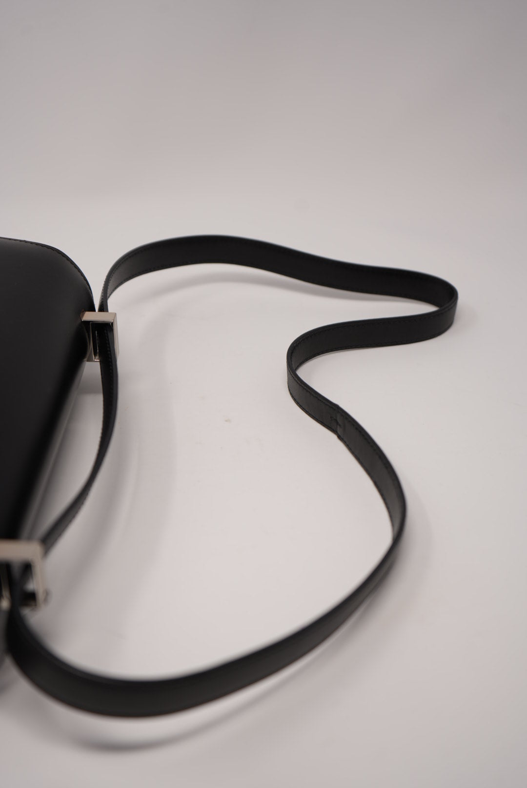 Hermes 2006 Box Leather Constance 23 Shoulder Bag